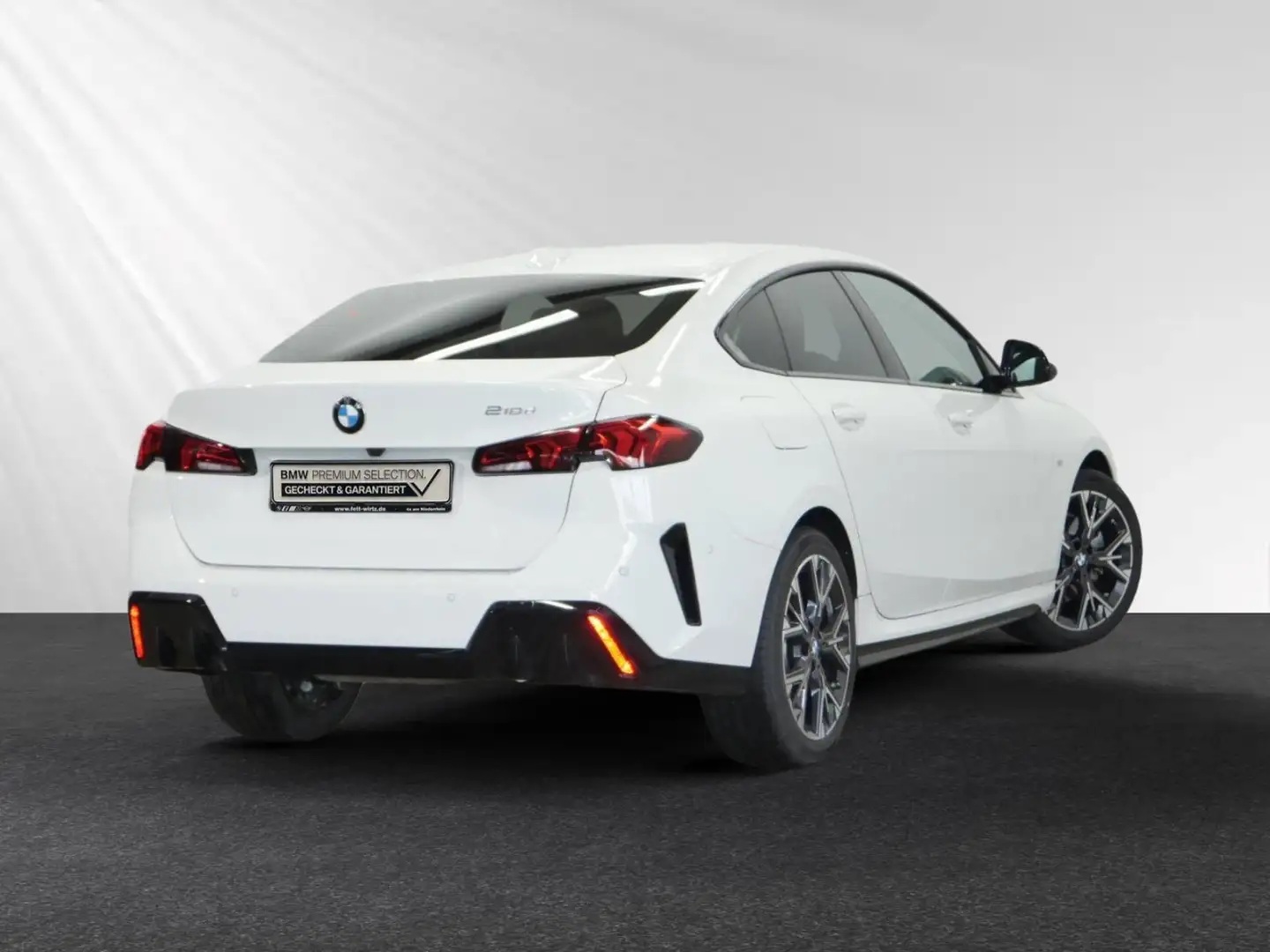 BMW 218 d Gran Coupé  M Sport|DrivingAssistant+|18"LMR|PA Weiß - 2