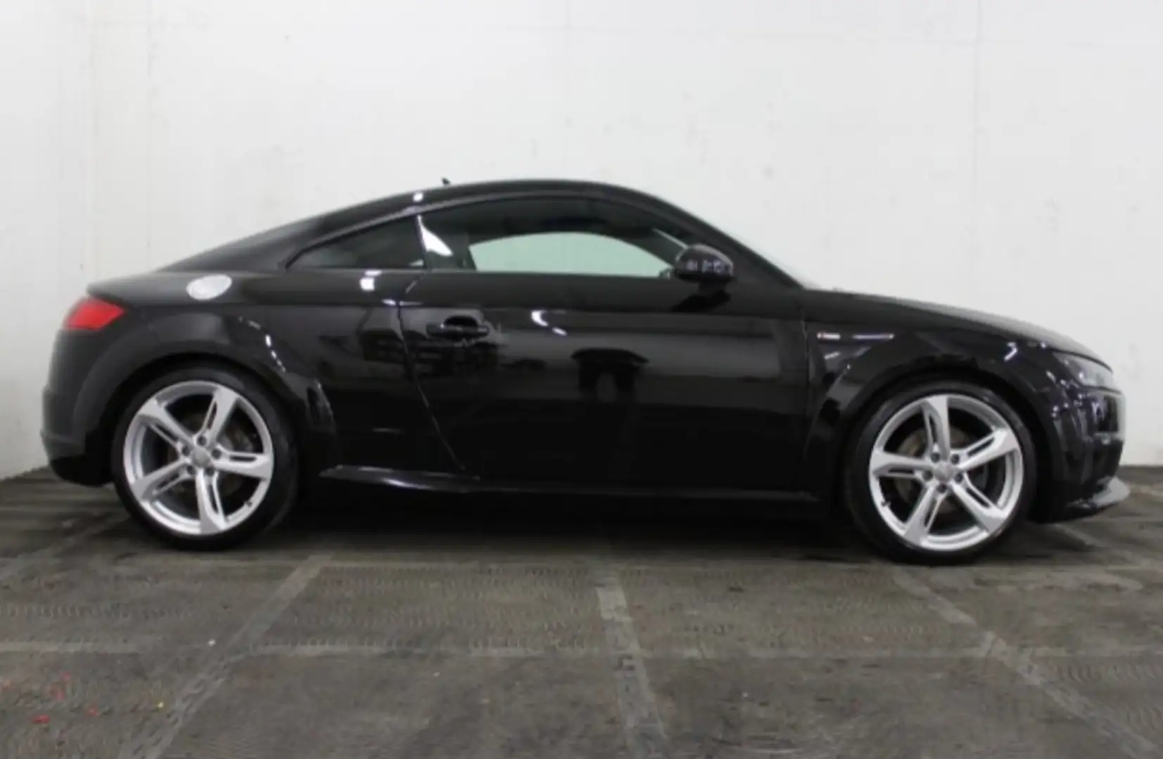Audi TT TT Coupé 2,0 TFSI 3x S-line NEUES SERVICE/BREMSEN Schwarz - 2