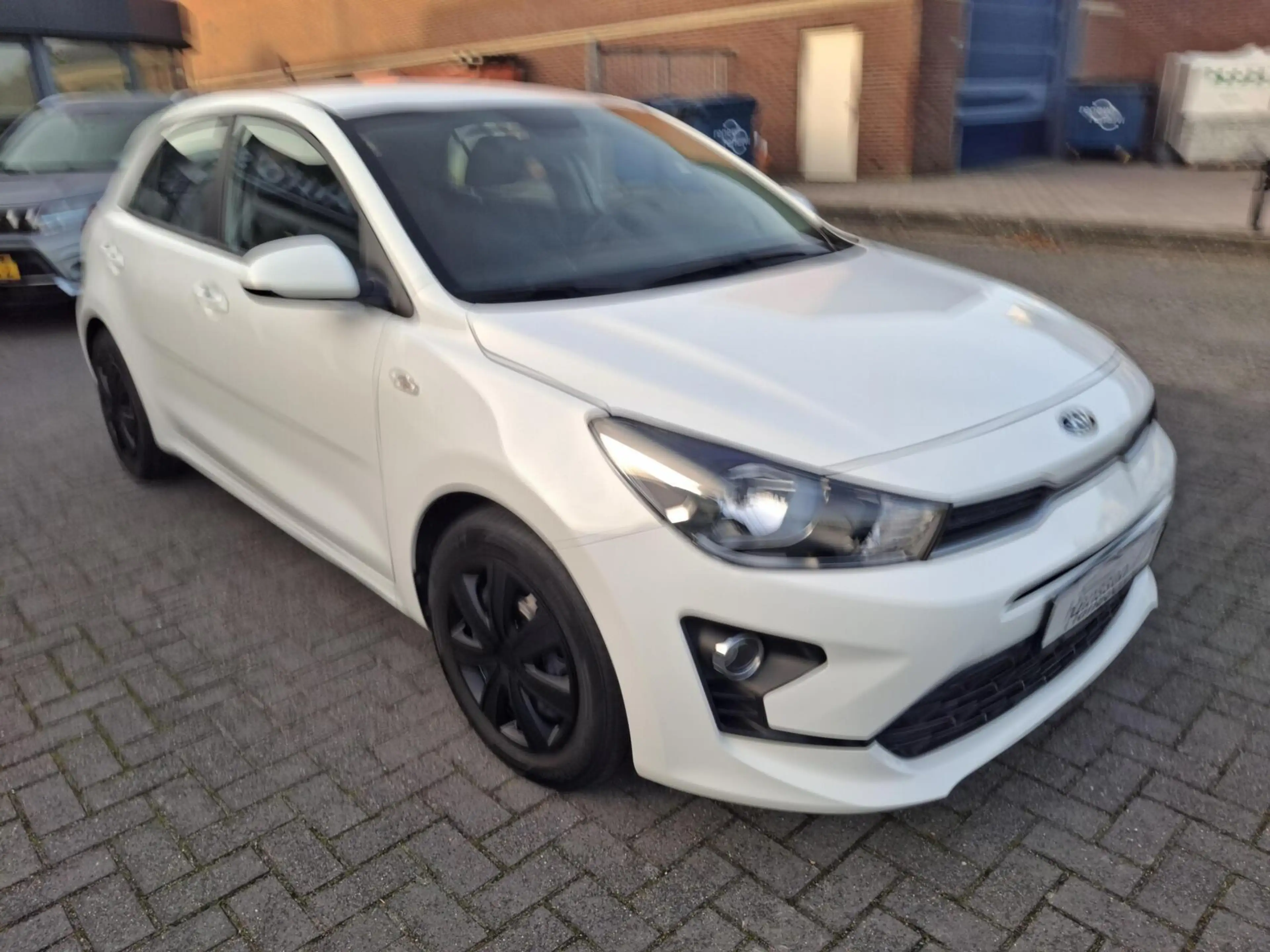 Kia Rio 1.2 4 cil. ComfortLine — photo 8