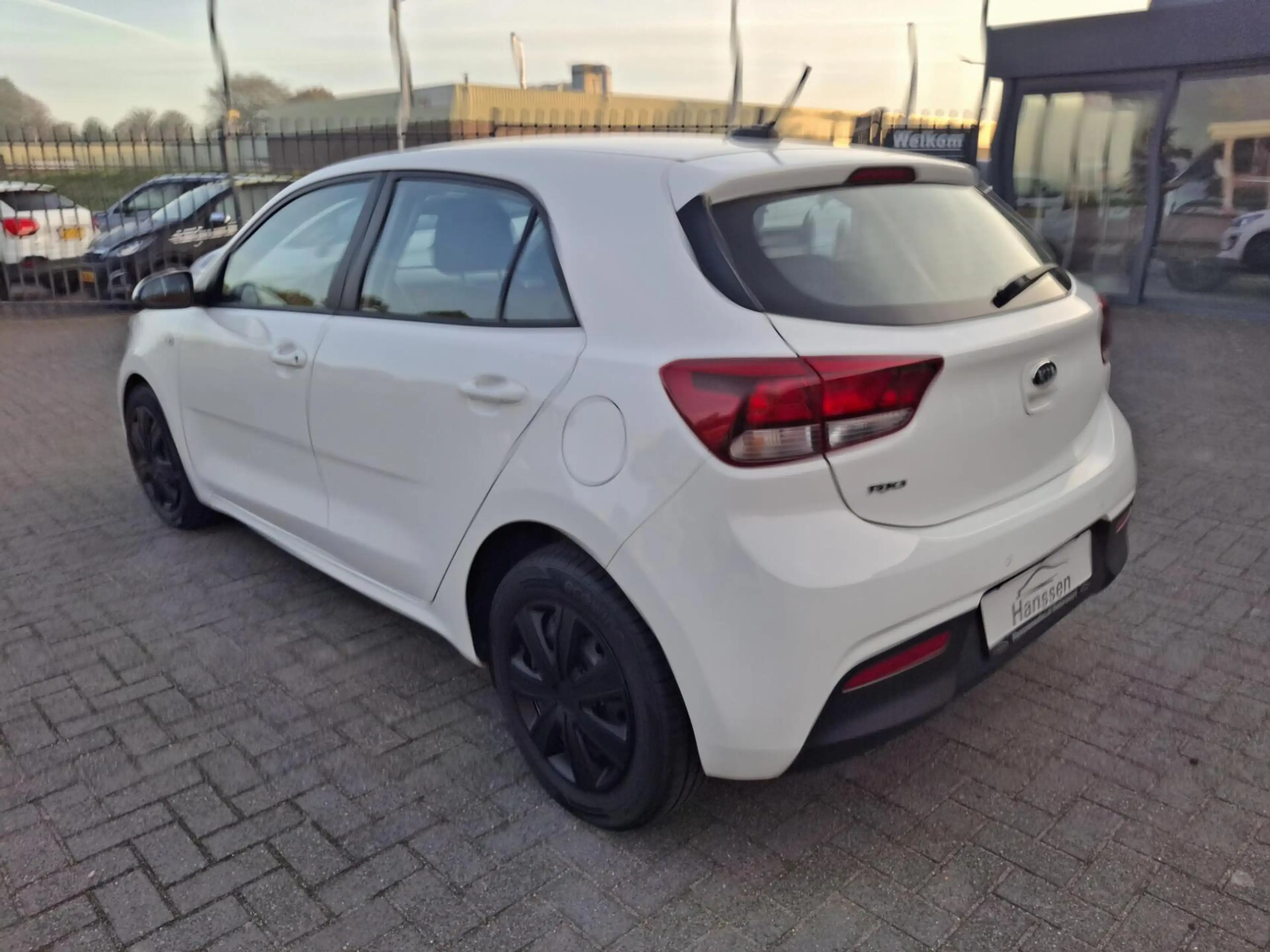 Kia Rio 1.2 4 cil. ComfortLine — photo 5