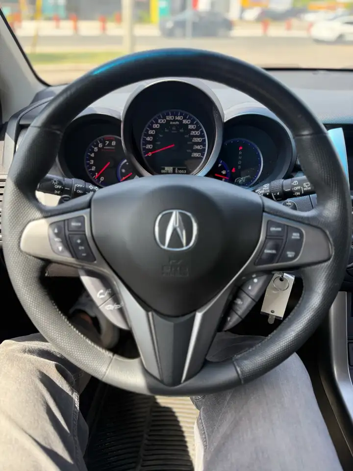 Acura RDX снимка Acura RDX