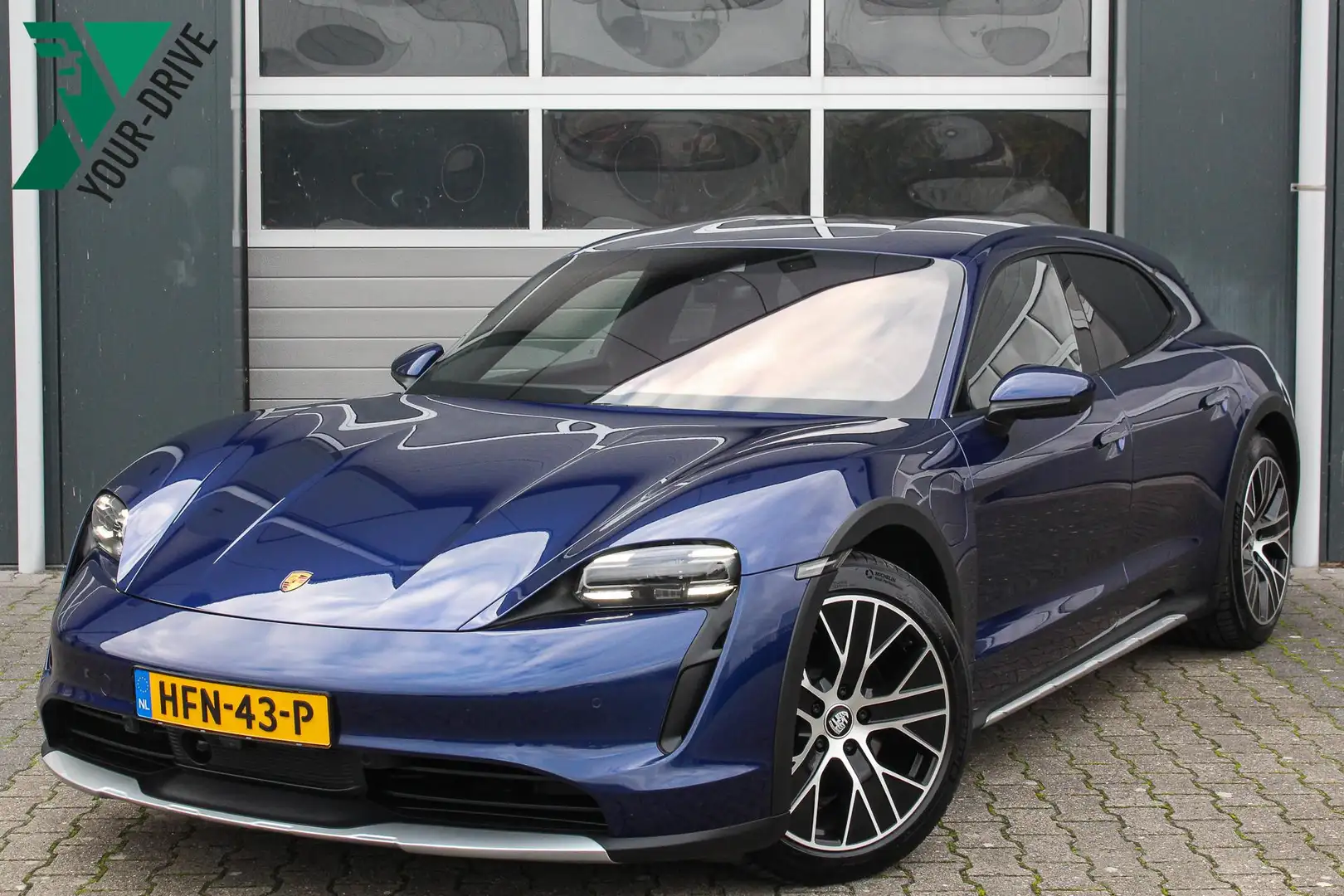 Porsche Taycan Cross Turismo 4 93 kWh | Porsche Approved tot 05-2 Bleu - 1