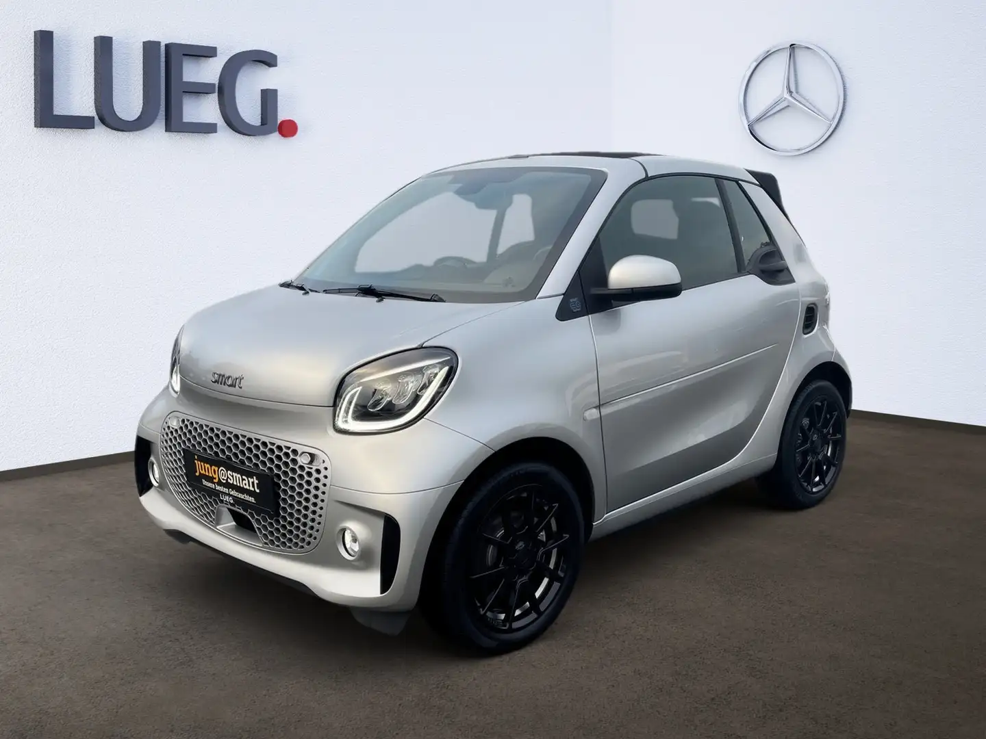 smart forTwo EQ  PRIME+EXCLUSIVE+PLUSPAKET+SOUNDSYSTEM Silber - 2