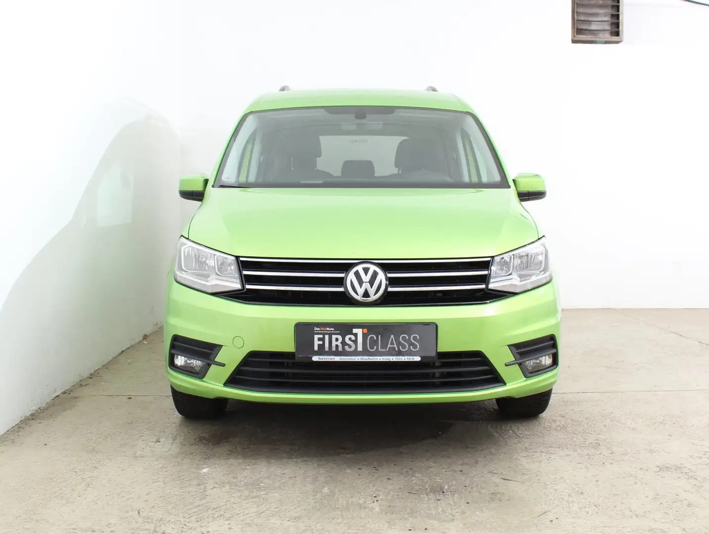 Volkswagen Caddy Kombi Comfortline 1,4 TSI Grün - 2