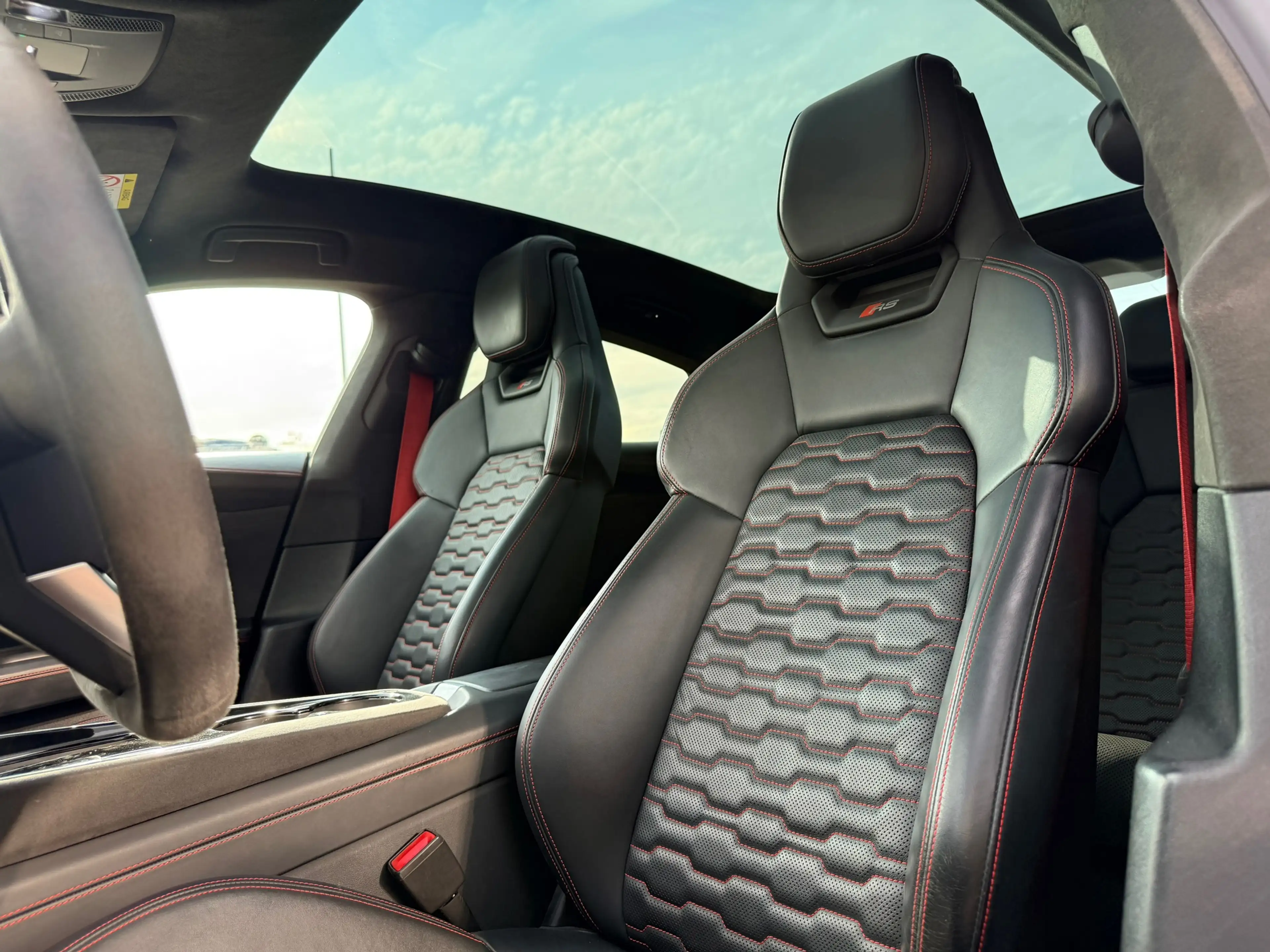 Audi RS e-tron GT 93 kWh — photo 10