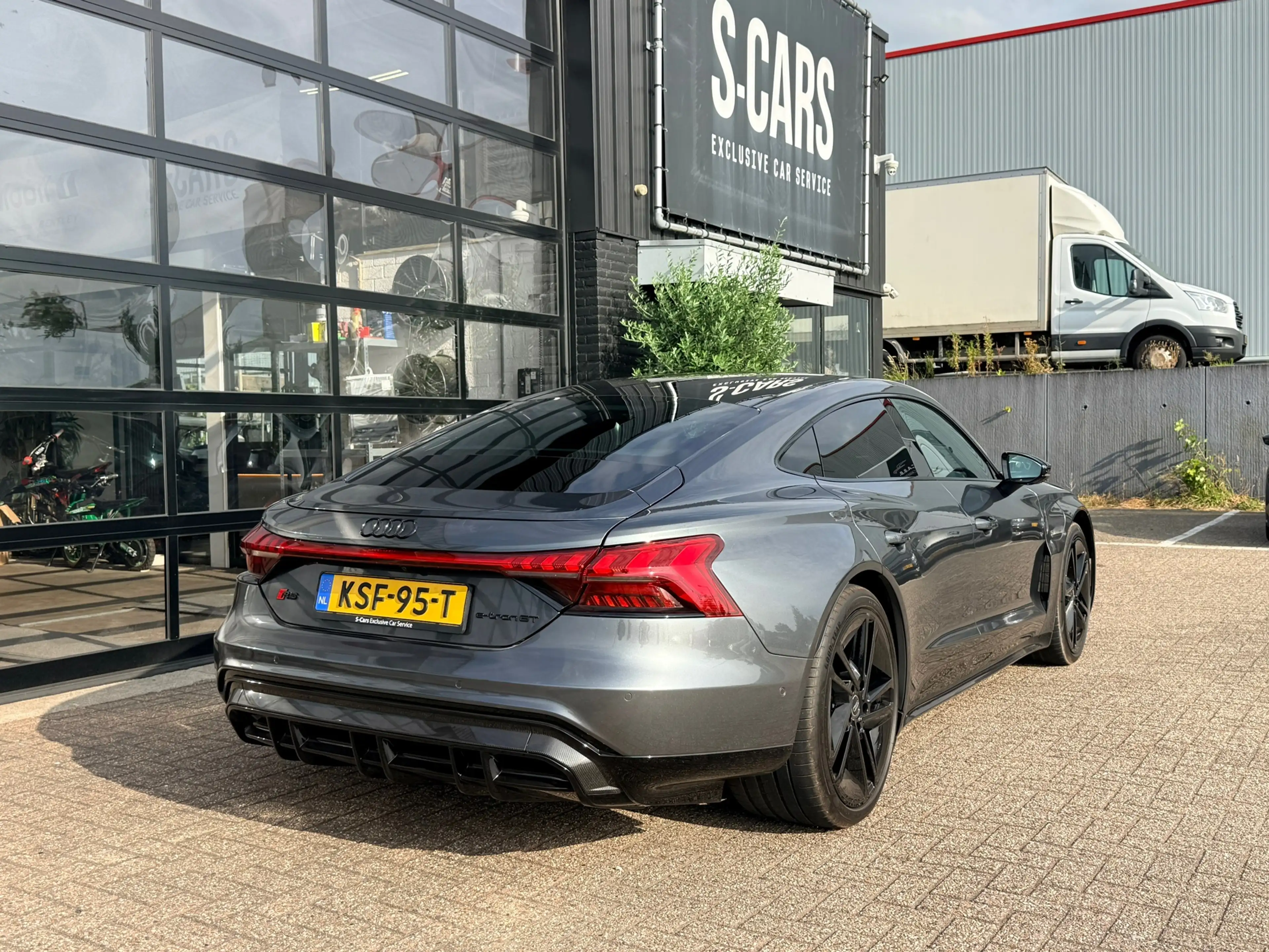 Audi RS e-tron GT 93 kWh — photo 7