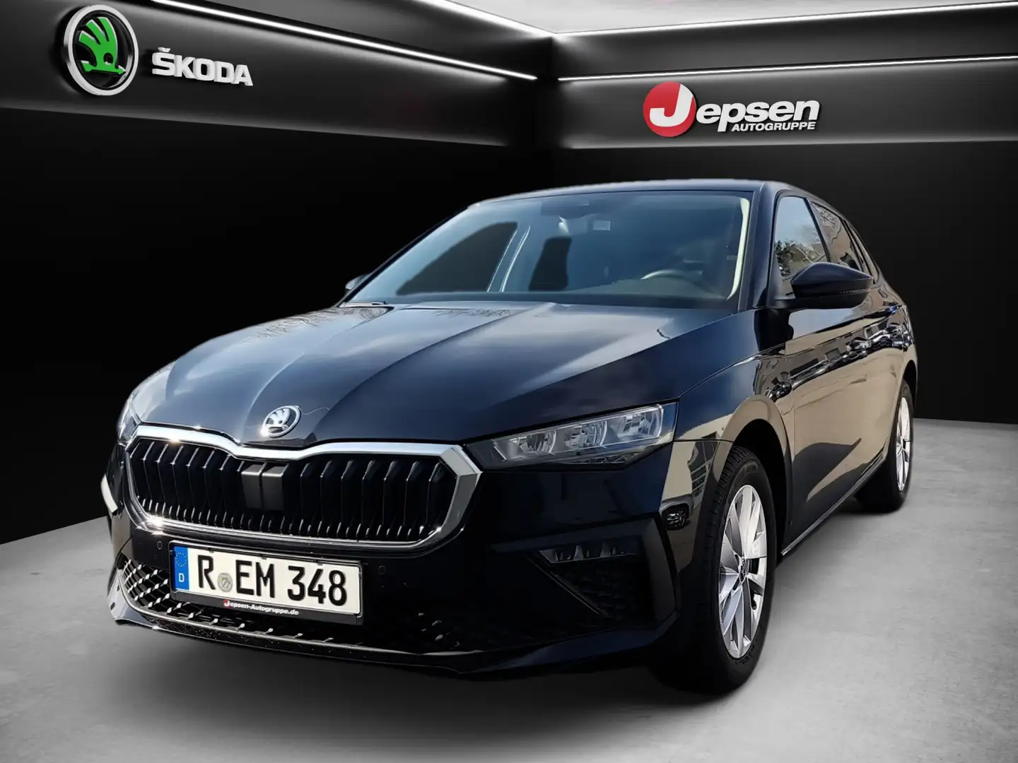 Skoda Scala Selection 1.0 TSI DSG /Navi /Ganzjahresreifen Schwarz - 2