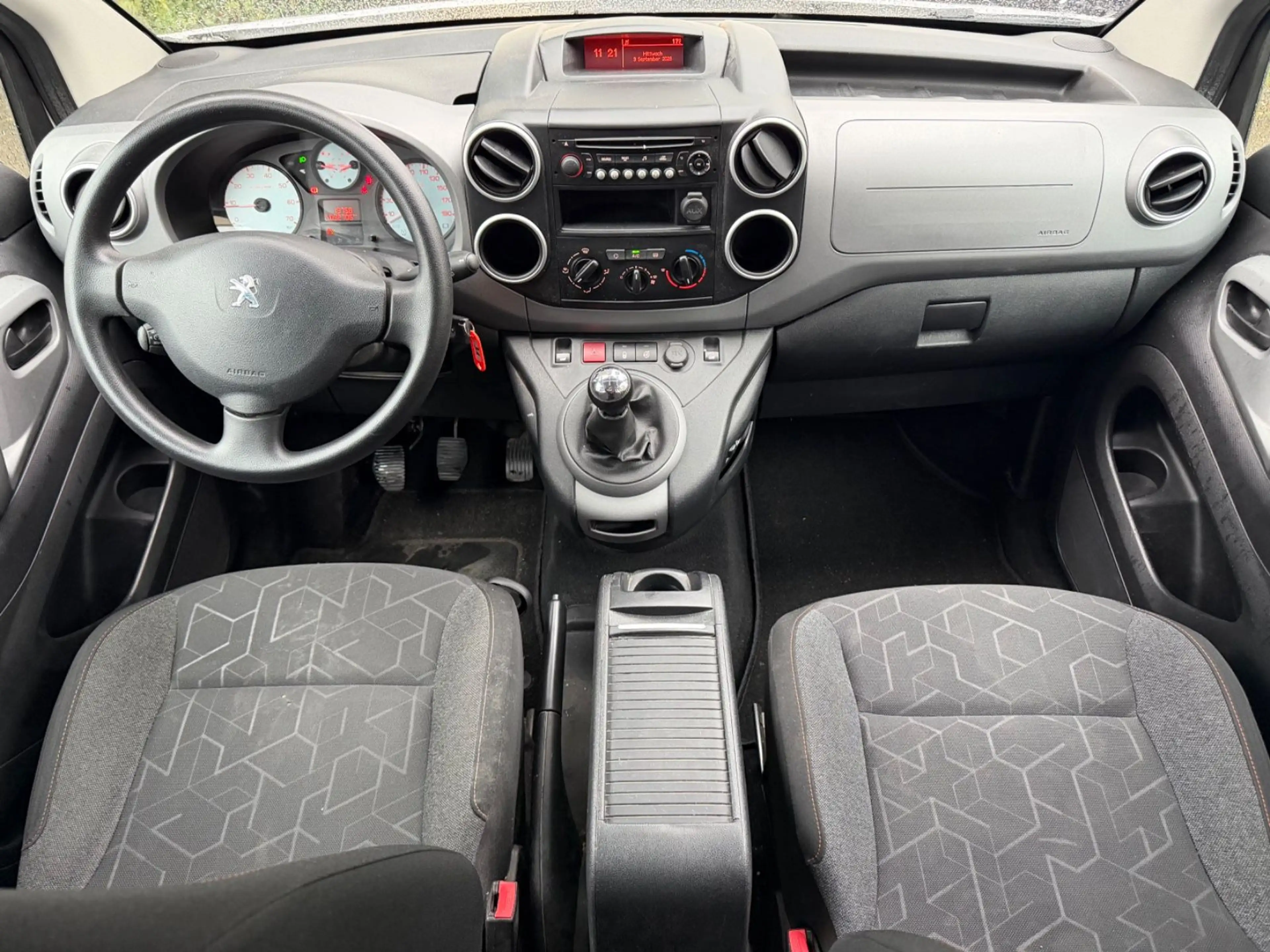 Peugeot Partner Tepee Active~Klima~PDC~5-Sitz~Temp~ — photo 14