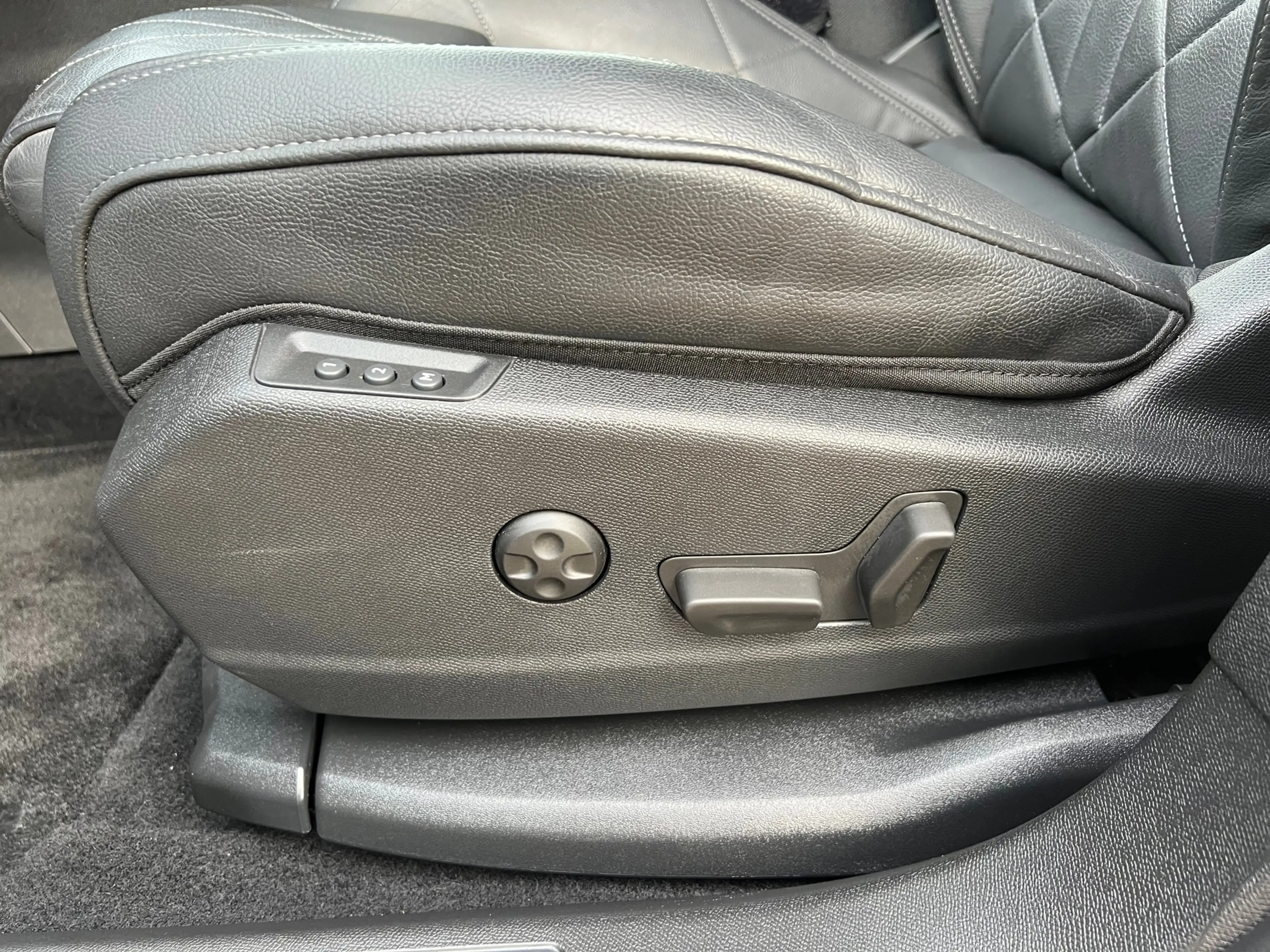 DS Automobiles DS 7 Crossback E-Tense Rivoli El, verstelbare Stoelen-Navi-Camera — photo 7
