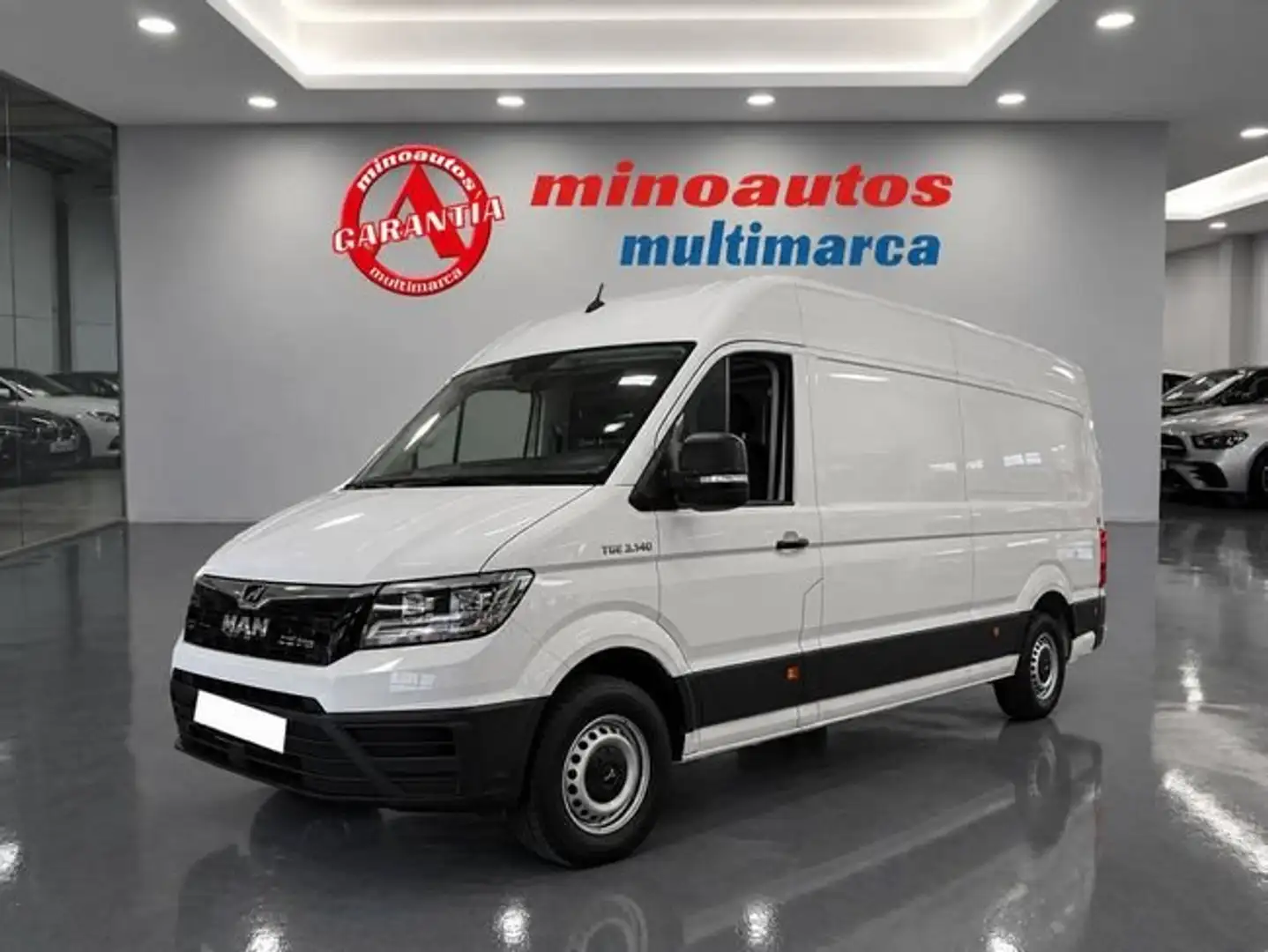 Volkswagen Crafter FURGÓN 3.5T L4H3 2.0 TDI 177 CV Blanco - 1