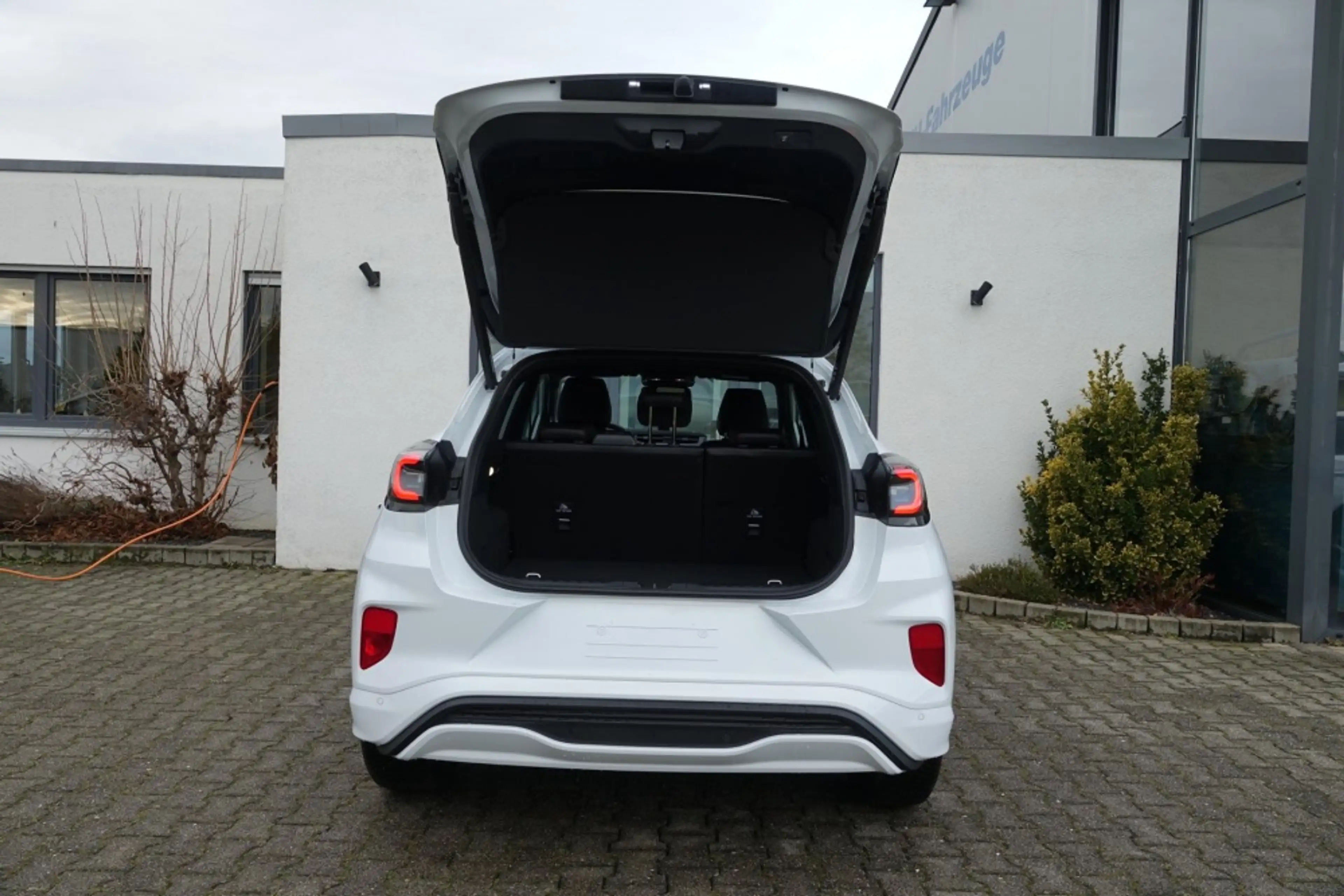 Ford Puma ST-LINE X AHK/Winterpaket/Matrix/5JGarantie — photo 8