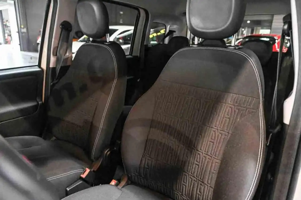 Fiat Panda 1.0 FireFly S&S Hybrid, миниатюра 10