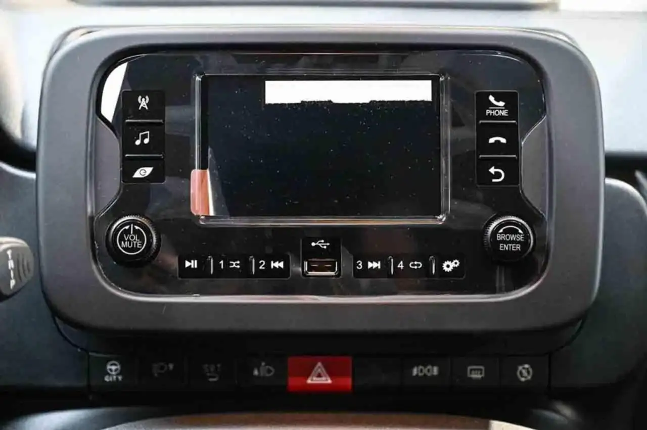 Fiat Panda 1.0 FireFly S&S Hybrid, миниатюра 13