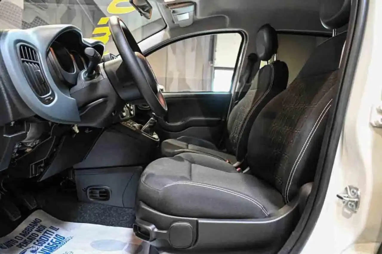 Fiat Panda 1.0 FireFly S&S Hybrid, миниатюра 9