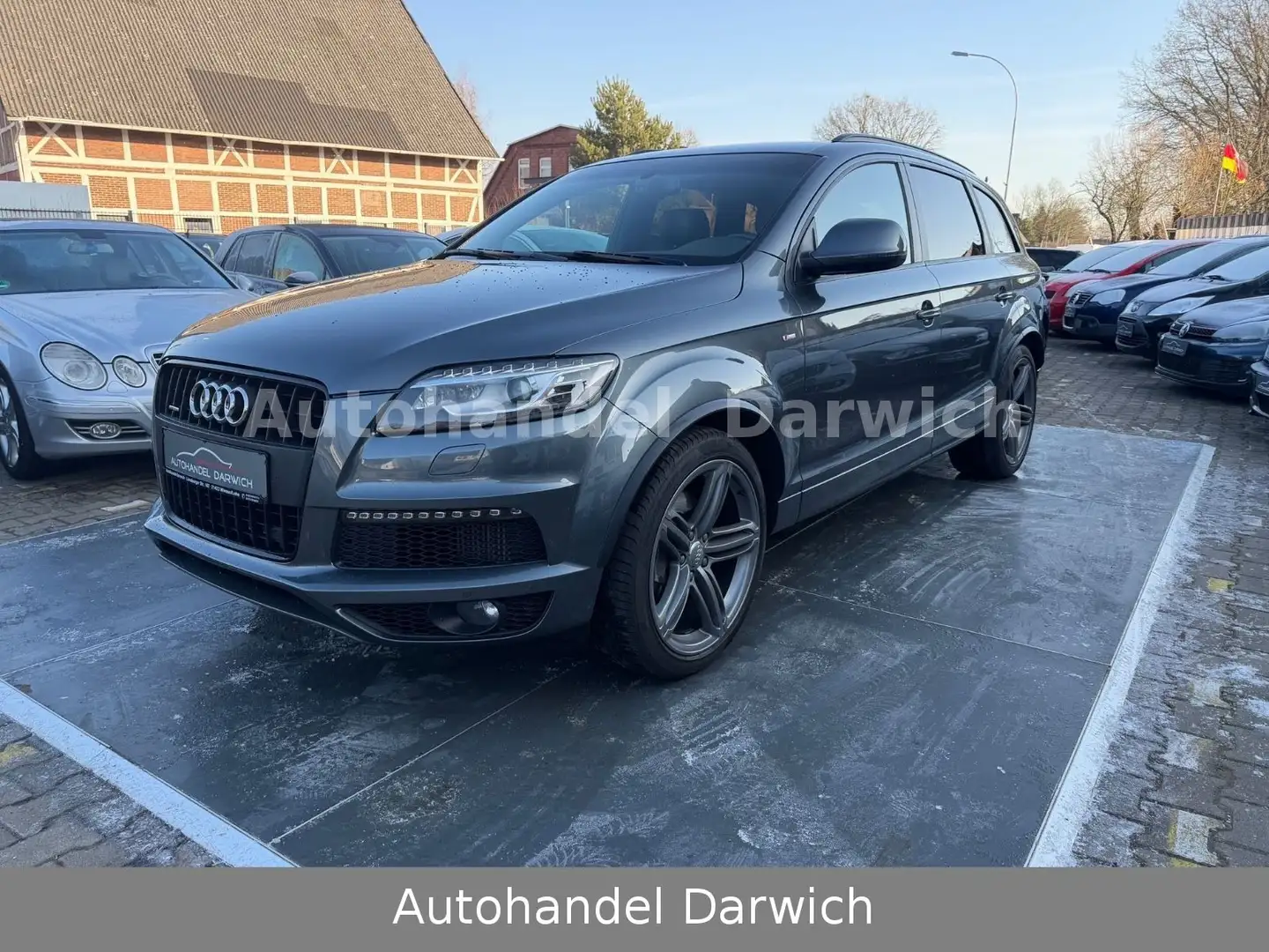 Audi Q7 3.0 TDI quattro S Line Plus 7-Sitzer/S.Heft Grau - 1