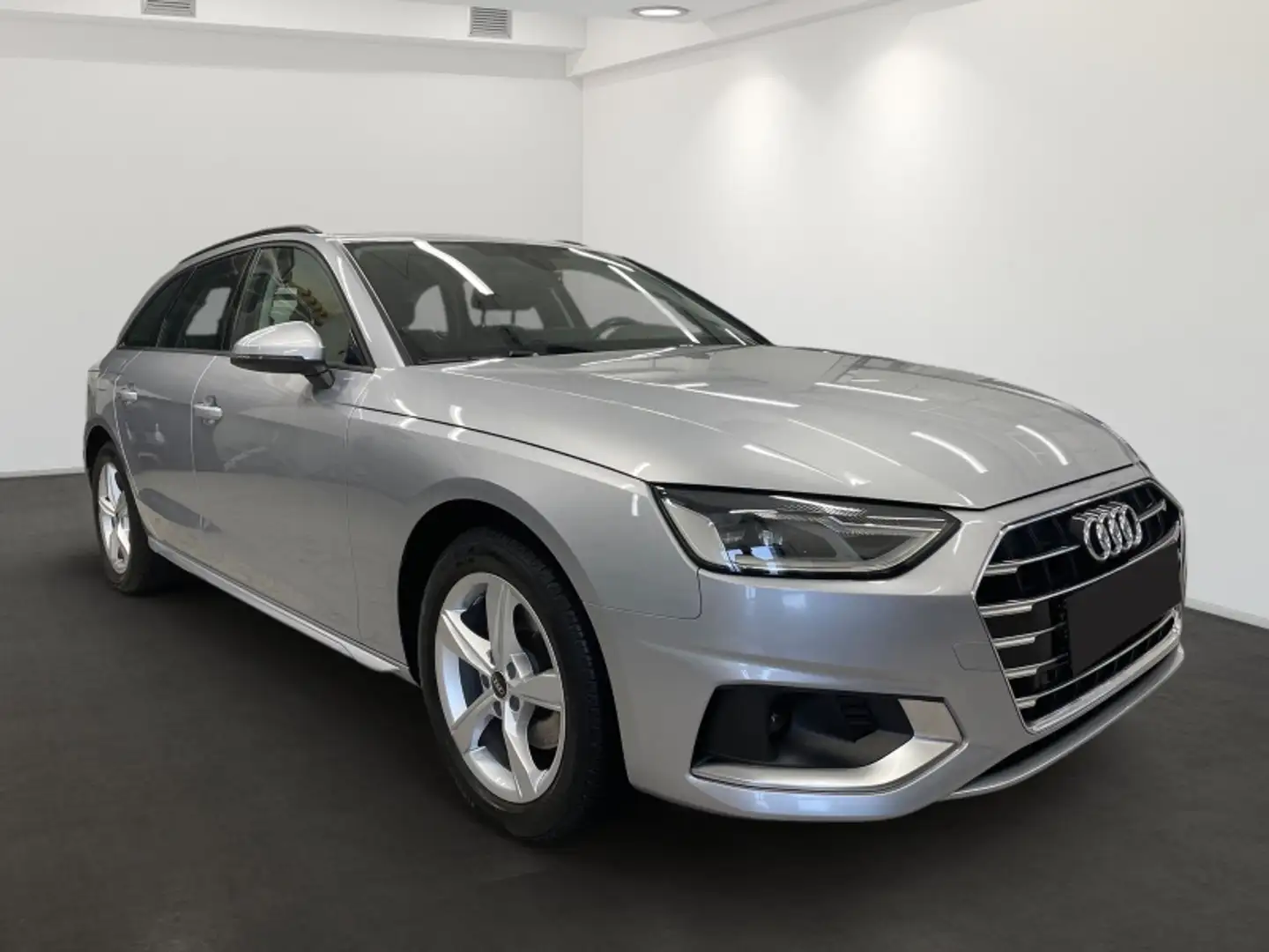 Audi A4 Avant 35 TDI/163 CV S tronic Business Advanced Argento - 2