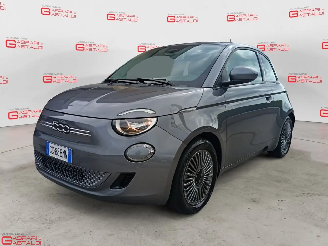 Fiat 500 Icon + 118cv 42 kWh 320km WLTP