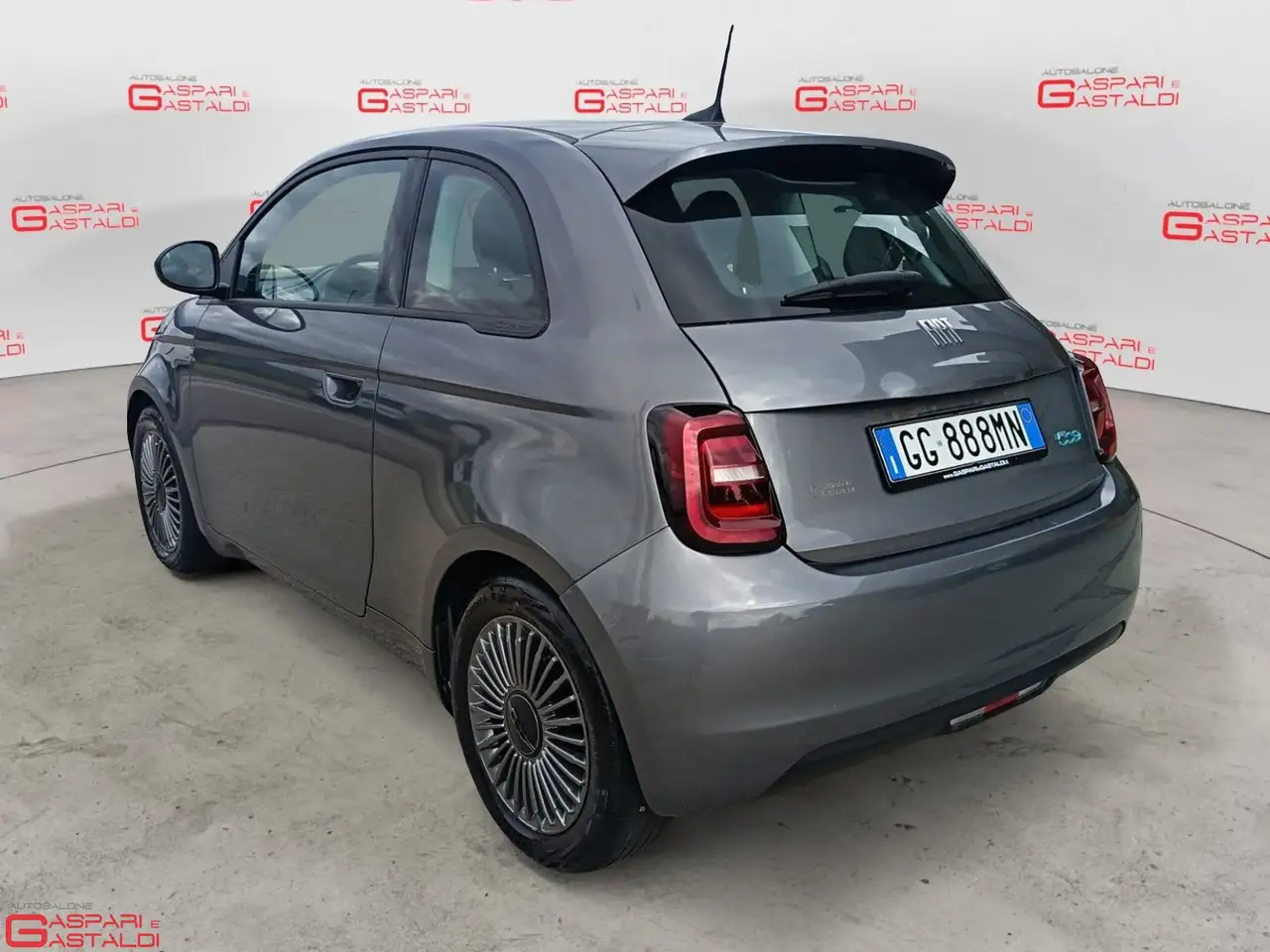 Fiat 500 Icon + 118cv 42 kWh 320km WLTP, миниатюра 4