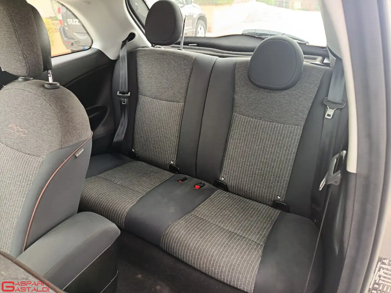 Fiat 500 Icon + 118cv 42 kWh 320km WLTP, миниатюра 7