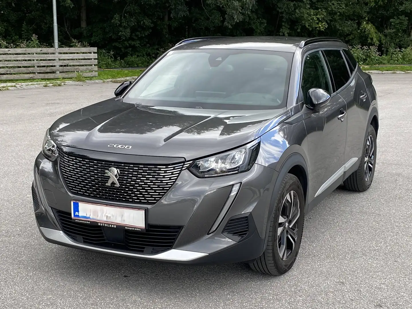 Peugeot 2008 2008 PureTech 130 S Grau - 1