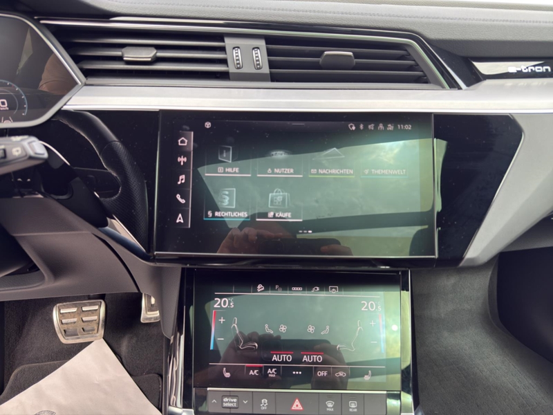 Audi Q8 e-tron 55 quattro advanced S line Int. Alu Matrix-LED AHK — photo 15