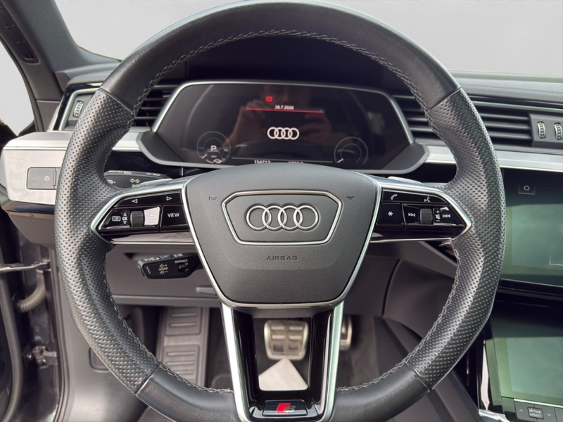 Audi Q8 e-tron 55 quattro advanced S line Int. Alu Matrix-LED AHK — photo 9
