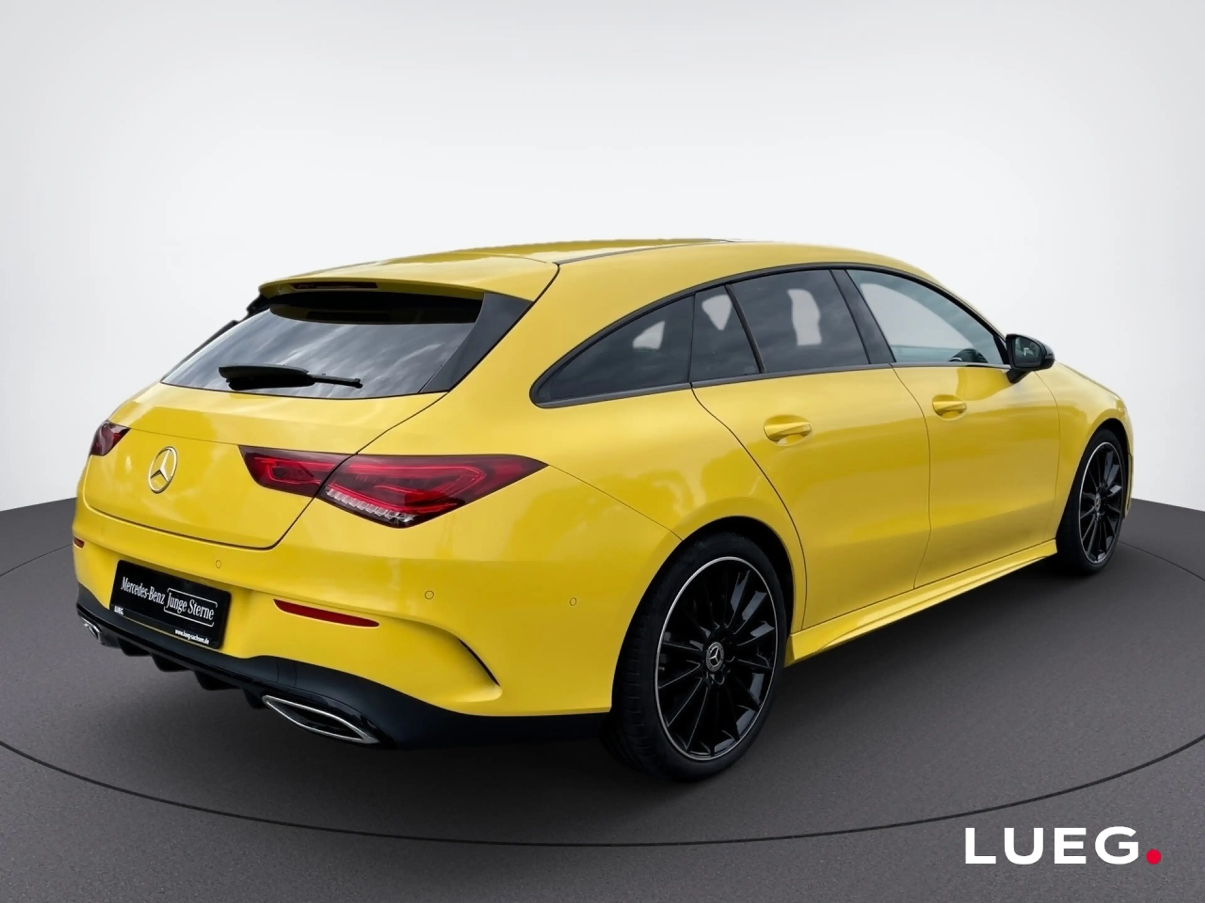 Mercedes-Benz CLA 220 d Shooting Brake — photo 5