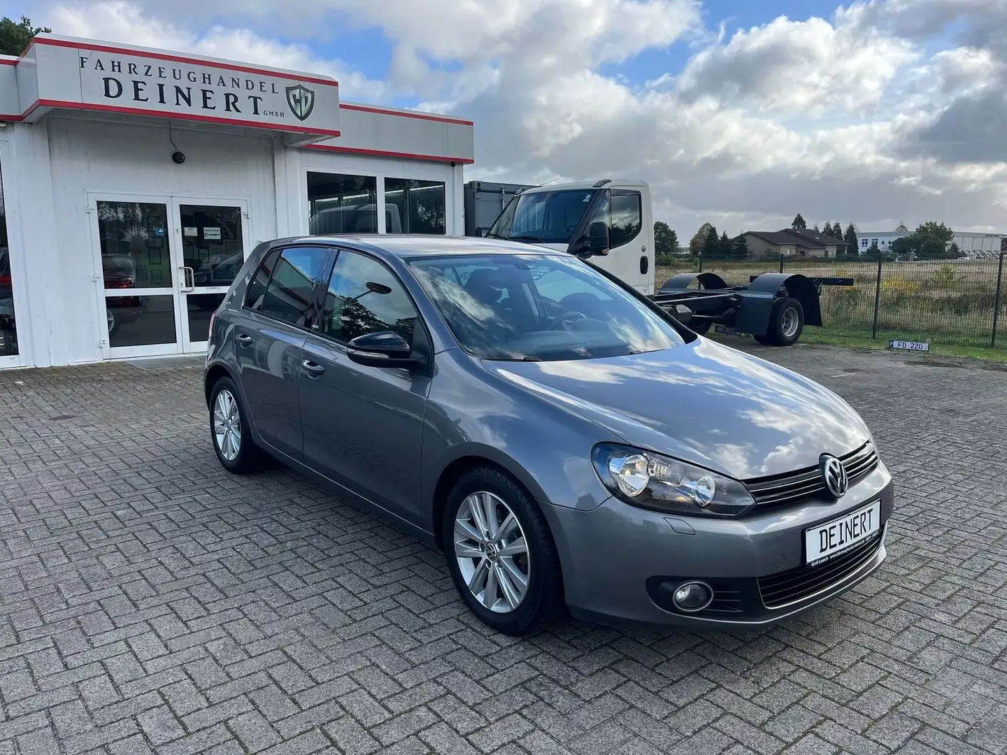 Volkswagen Golf VI "STYLE" 1.6 TDI `DSG´ Gris - 1