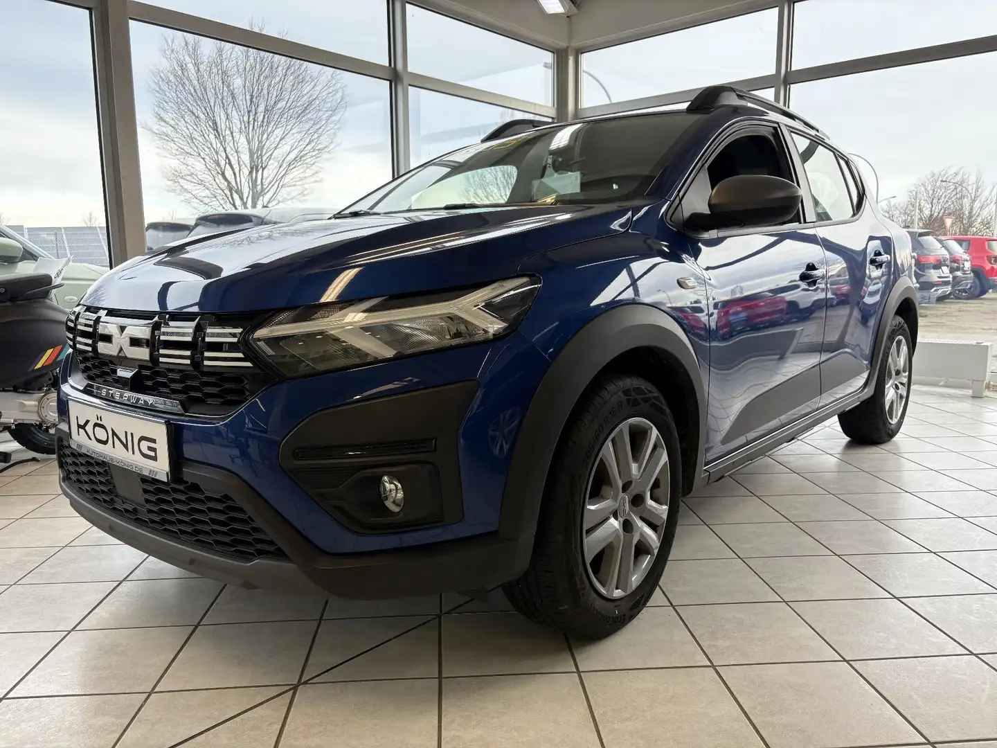 Dacia Sandero Stepway TCe 100 Bleu - 1