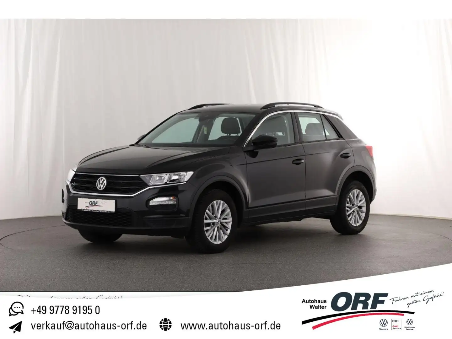Volkswagen T-Roc 1.5 TSI DSG NAVI KLIMA ISOFIX SITZHZG ALU 16" Schwarz - 1