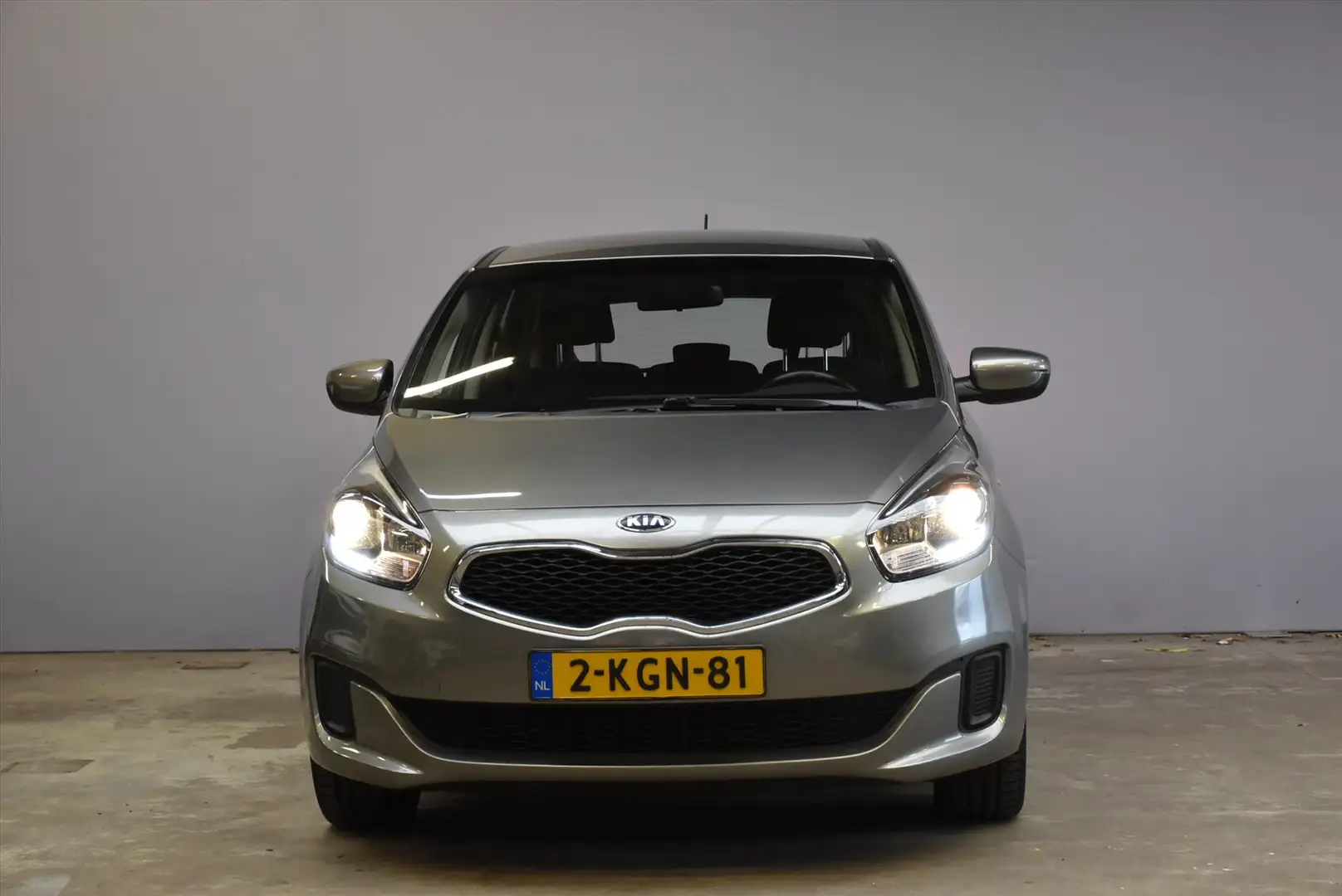 Kia Carens 1.6 GDi 135pk First Edition TREKHAAK Grijs - 2