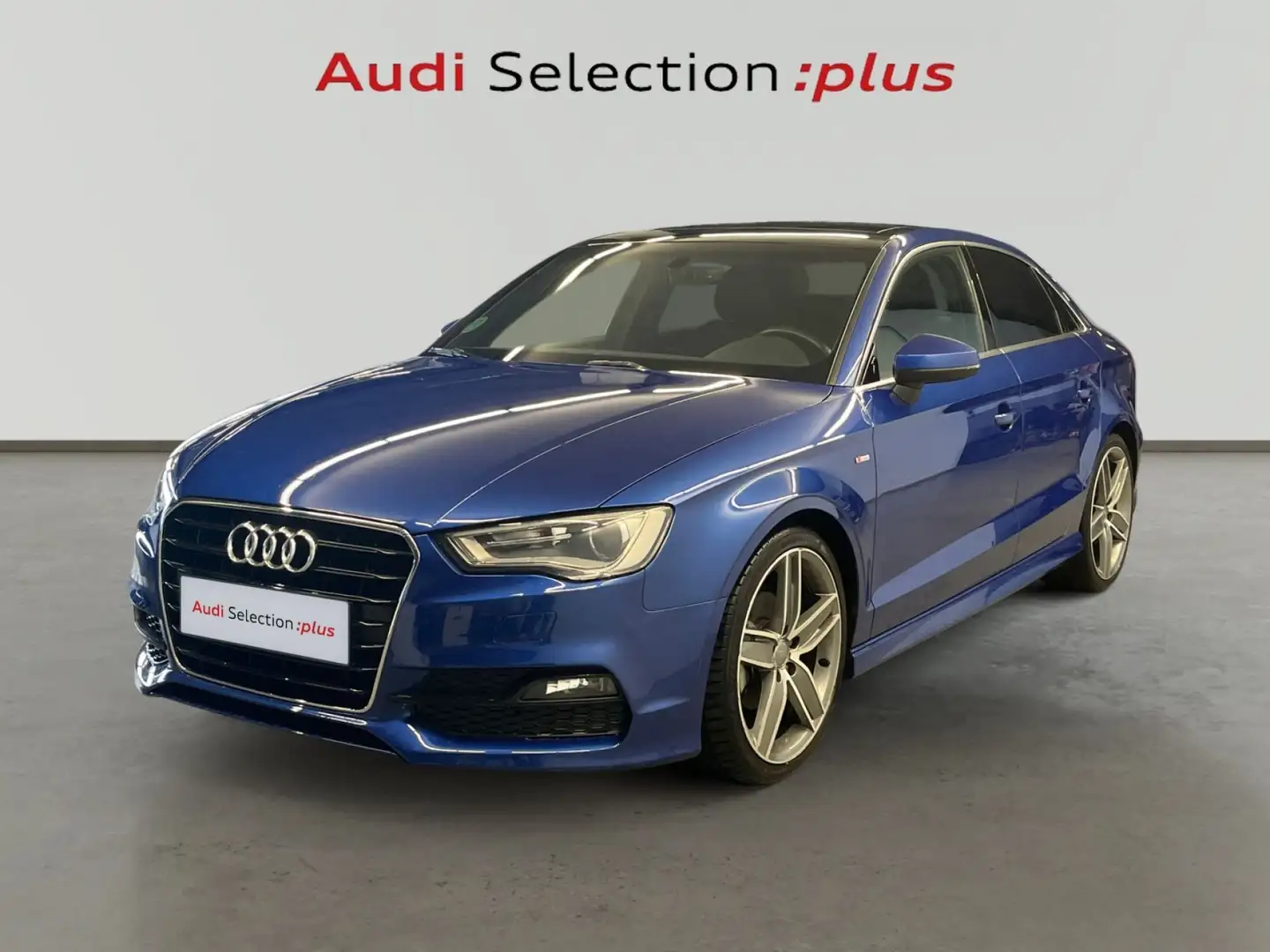 Audi A3 Sedán 1.4 TFSI Cod Ultra S Line Edition 110kW Azul - 1