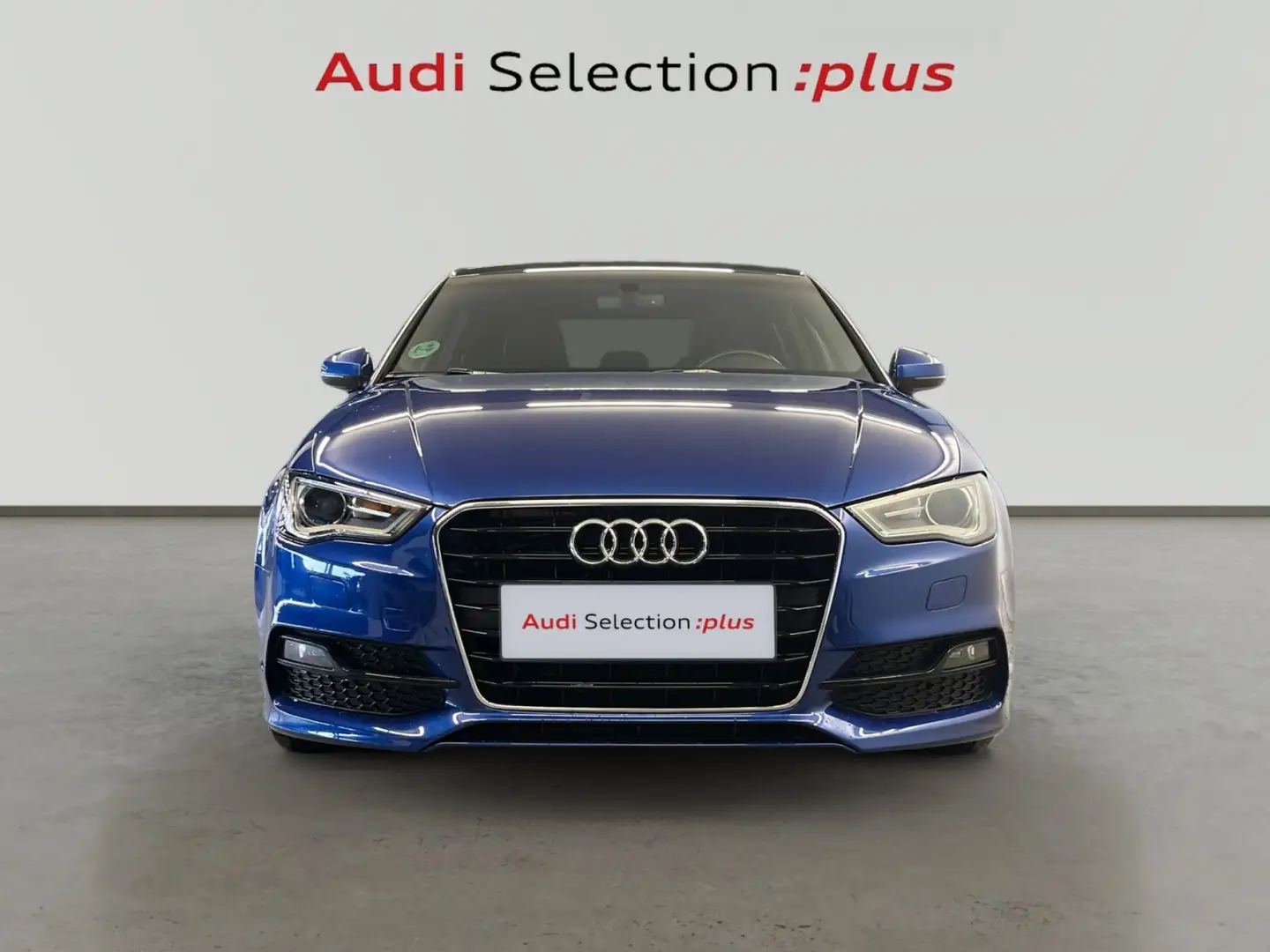 Audi A3 Sedán 1.4 TFSI Cod Ultra S Line Edition 110kW Azul - 2