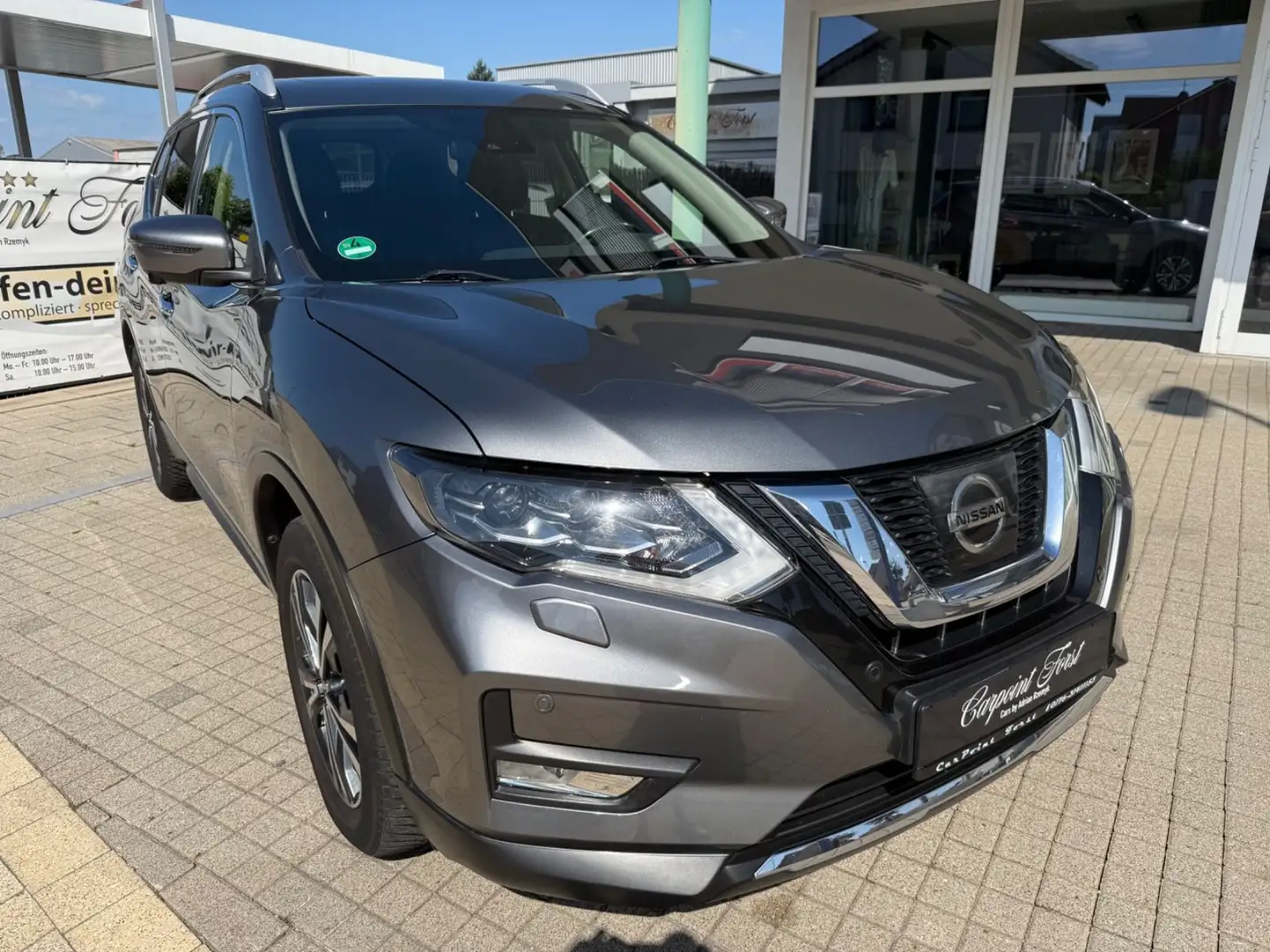 Nissan X-Trail N-Connecta 4x4, Panorama, 7 Sitzer, NAVI Grigio - 2