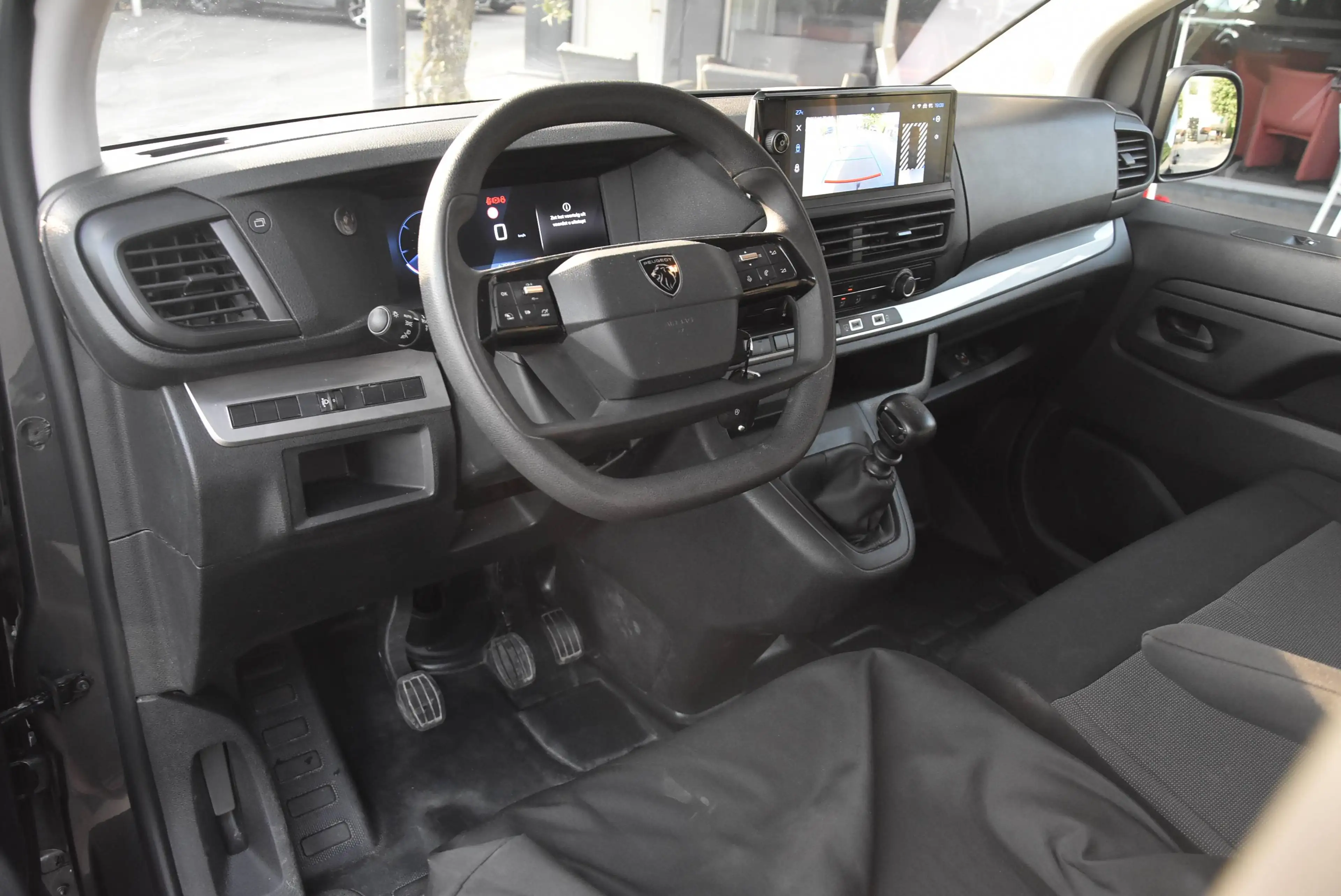Peugeot Expert 2.0 BlueHdi 145 Man6 DubCab/6PL/Navi/Cam/Dab+/4Season — photo 4