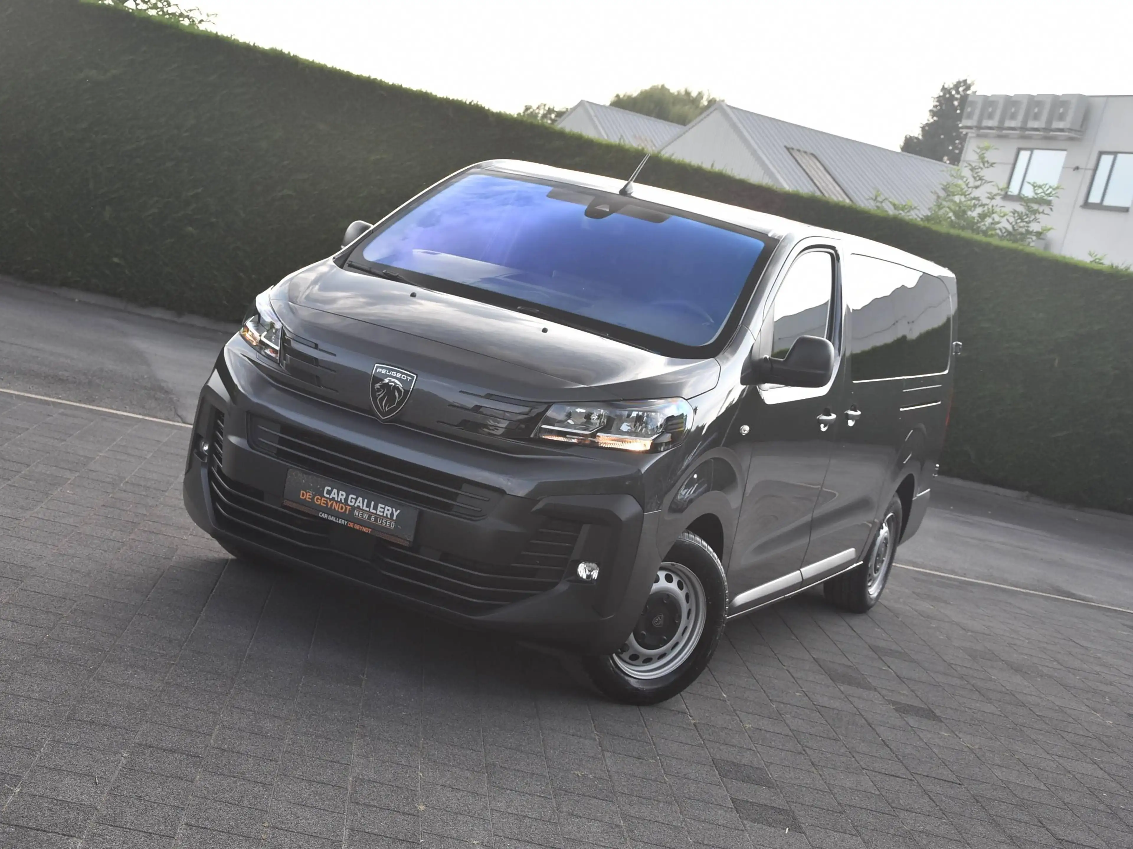 Peugeot Expert 2.0 BlueHdi 145 Man6 DubCab/6PL/Navi/Cam/Dab+/4Season — photo 2