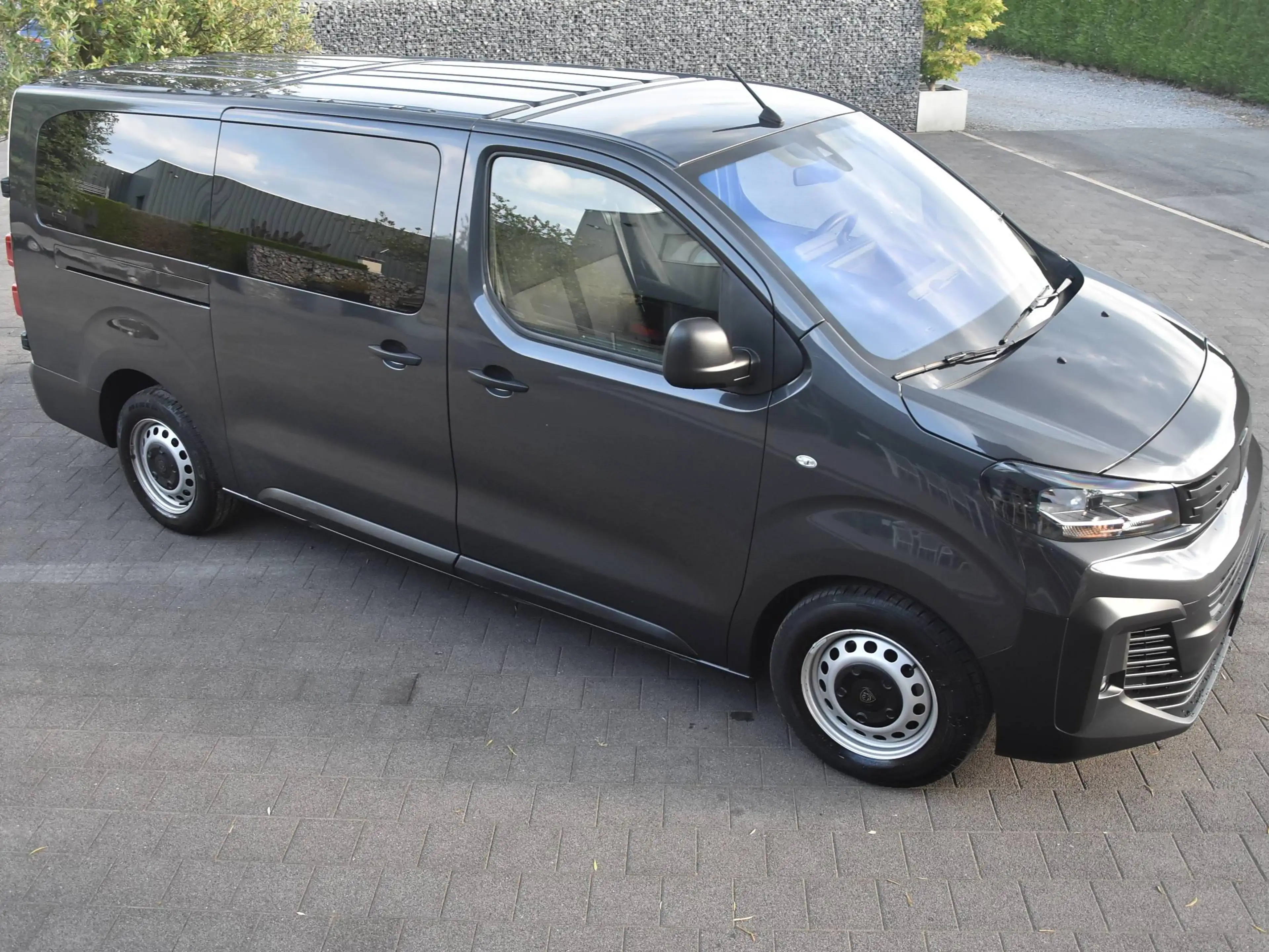 Peugeot Expert 2.0 BlueHdi 145 Man6 DubCab/6PL/Navi/Cam/Dab+/4Season