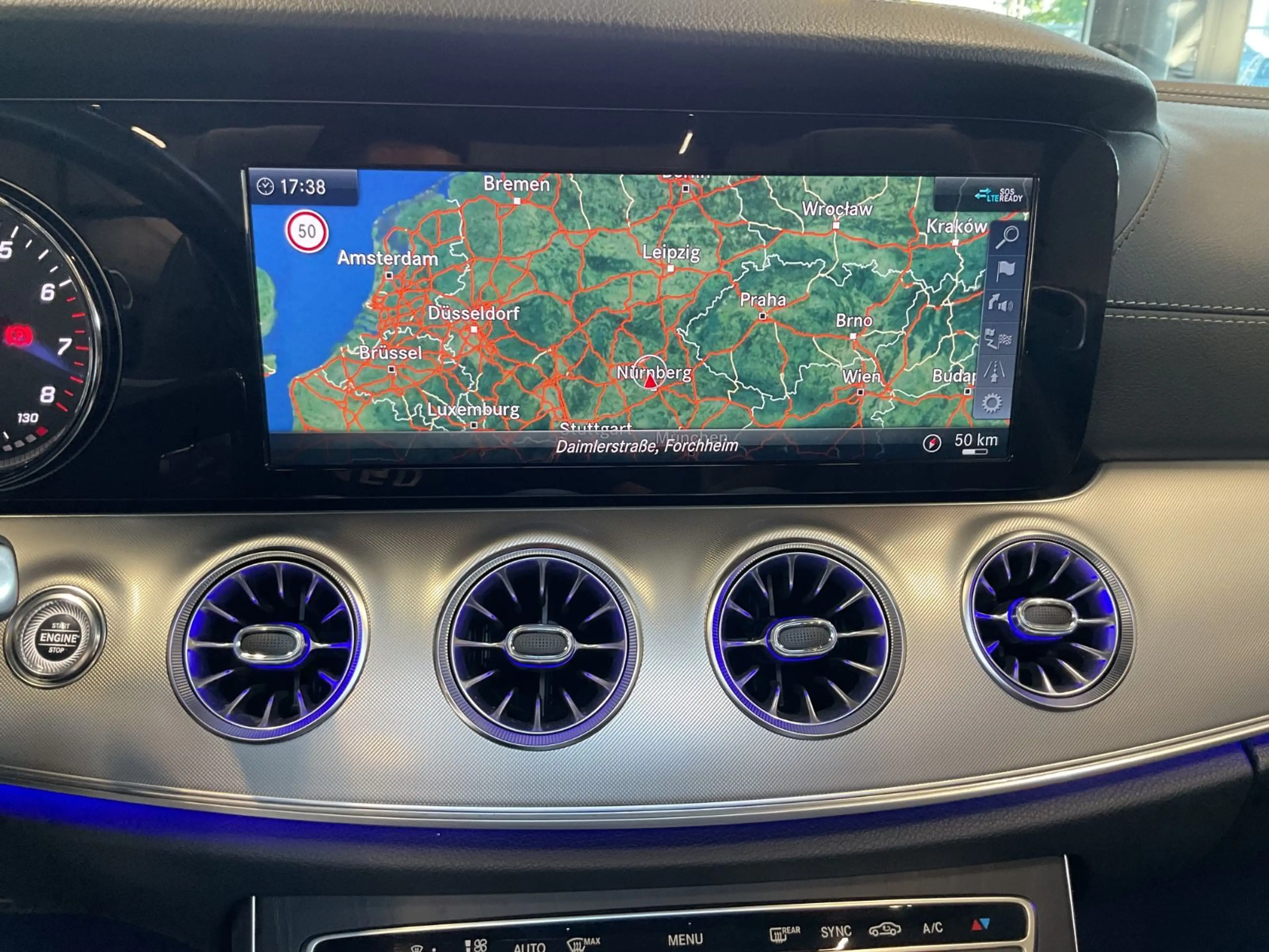 Mercedes-Benz E 450 4Matic AMG-Line — photo 14