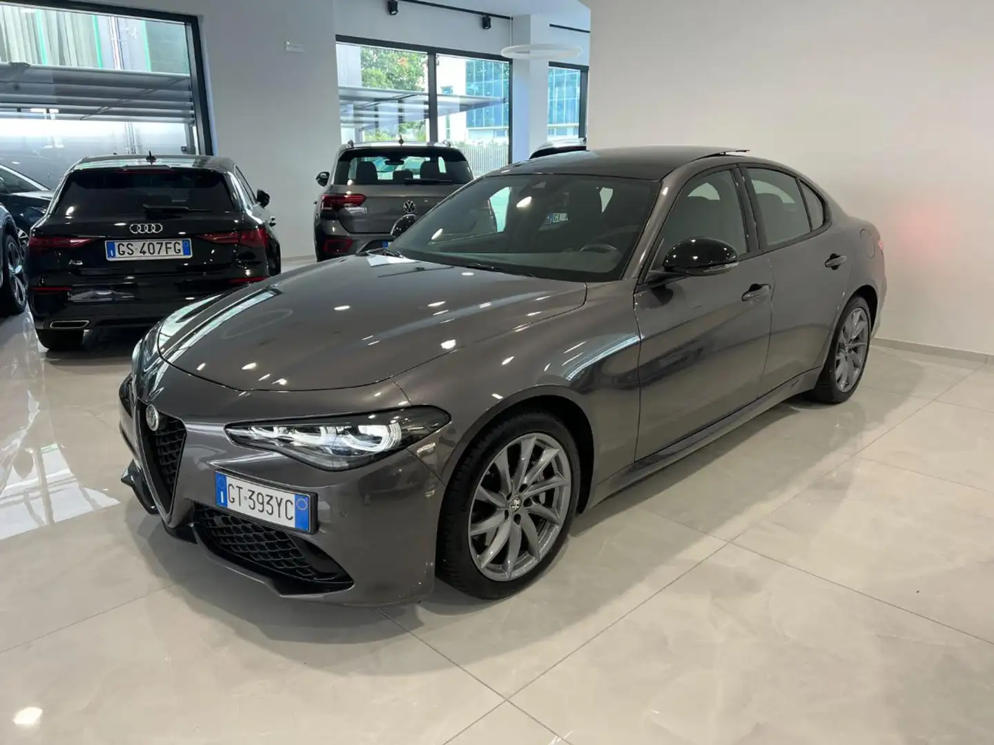 Alfa Romeo Giulia 2.2 Turbodiesel 160 CV AT8 Sprint Tetto panoramico Gris - 1