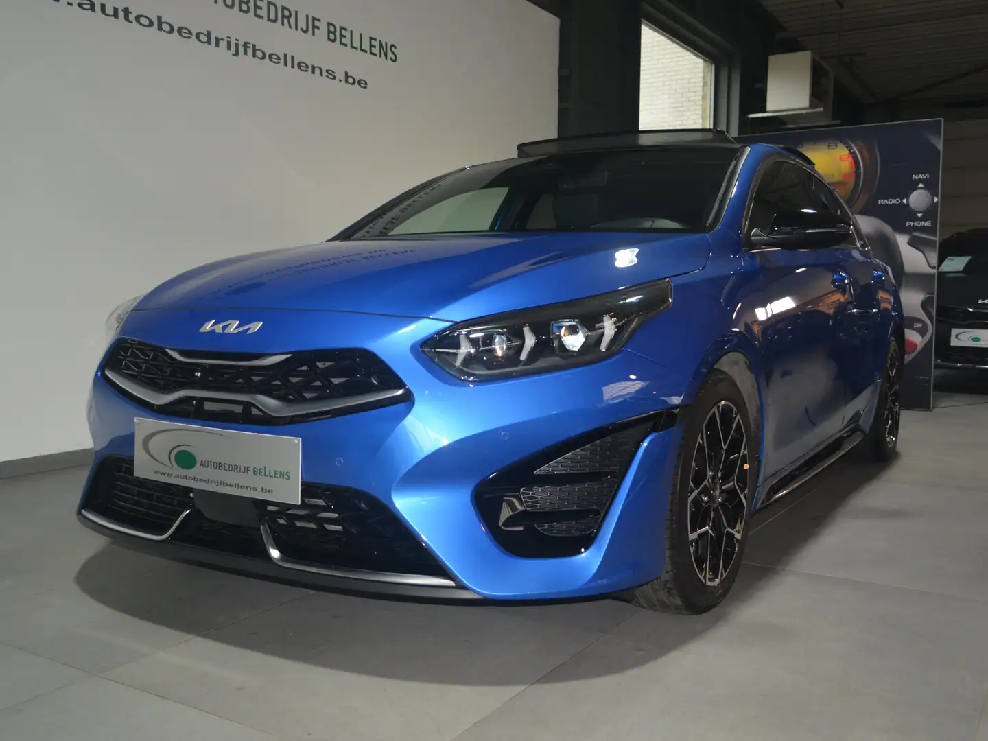 Kia ProCeed / pro_cee'd ProCeed 1.5 T-GDI DCT7 OPF GT LINE / PANO / LEDER Azul - 2