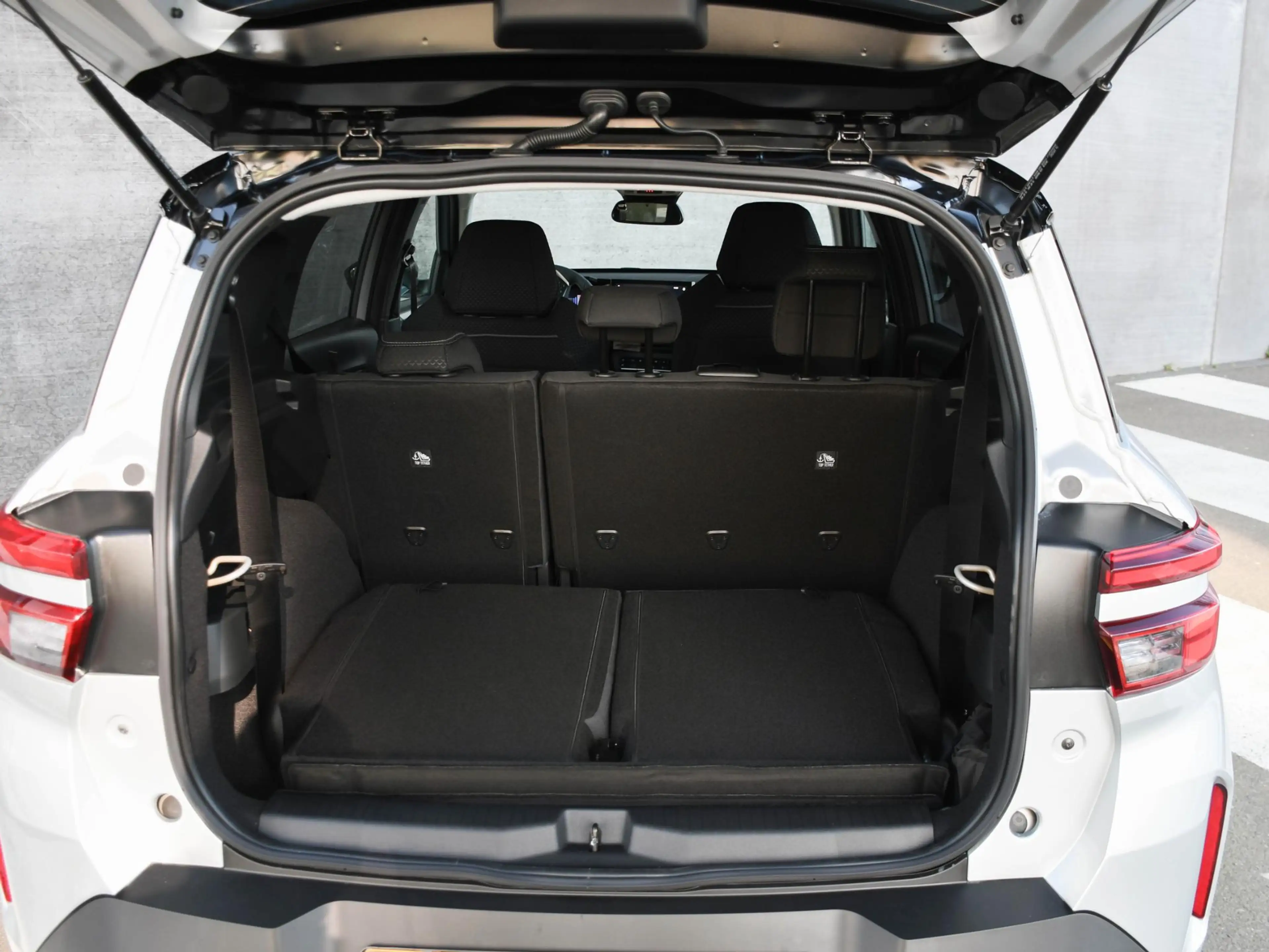 Opel Frontera GS 1.2 Turbo Hybrid 145pk Automaat 7-Persoons OPGE — photo 12