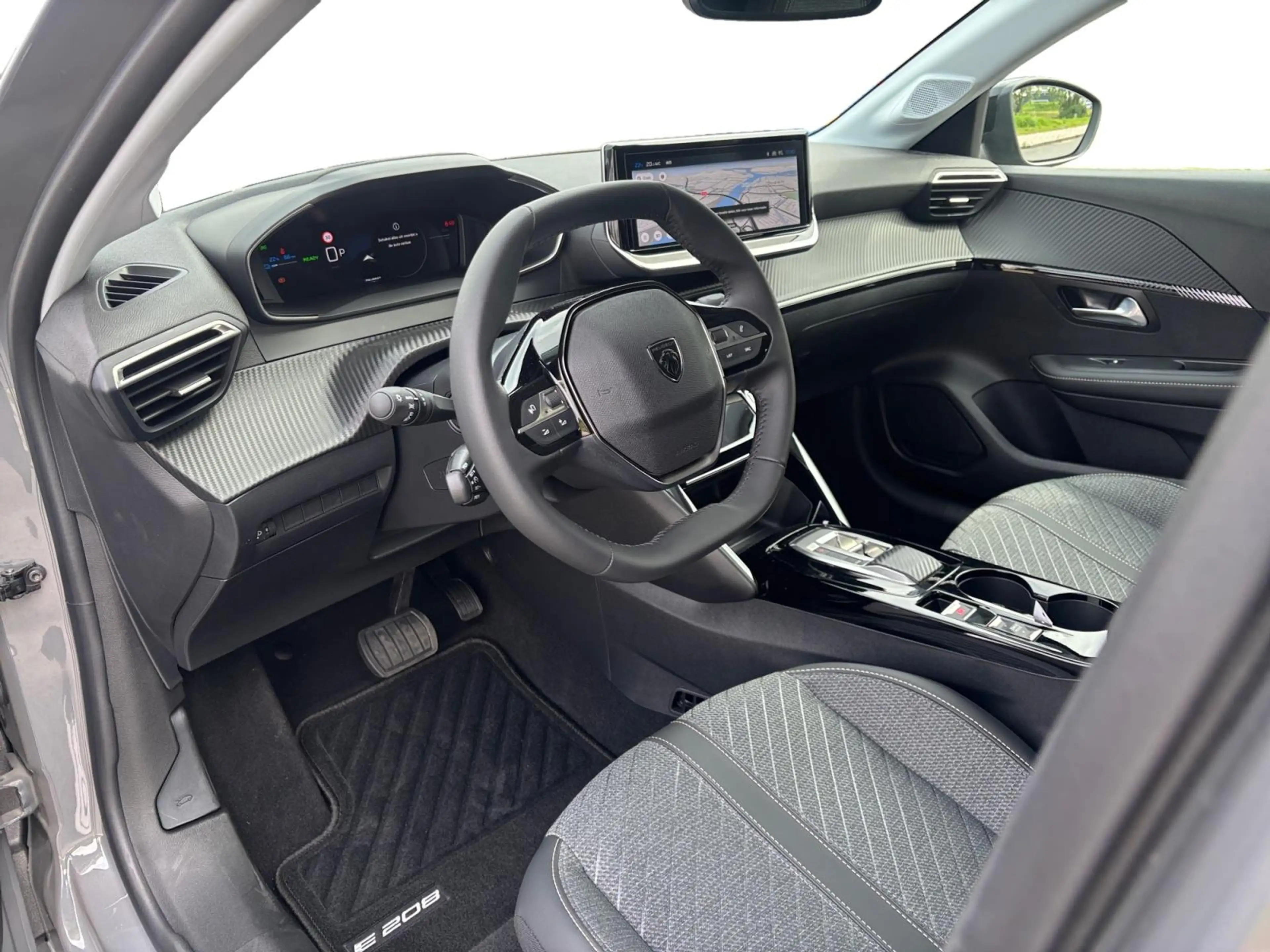 Peugeot e-208 EV Allure Avantage 51 kWh | Warmtepomp | 360 camer — photo 10