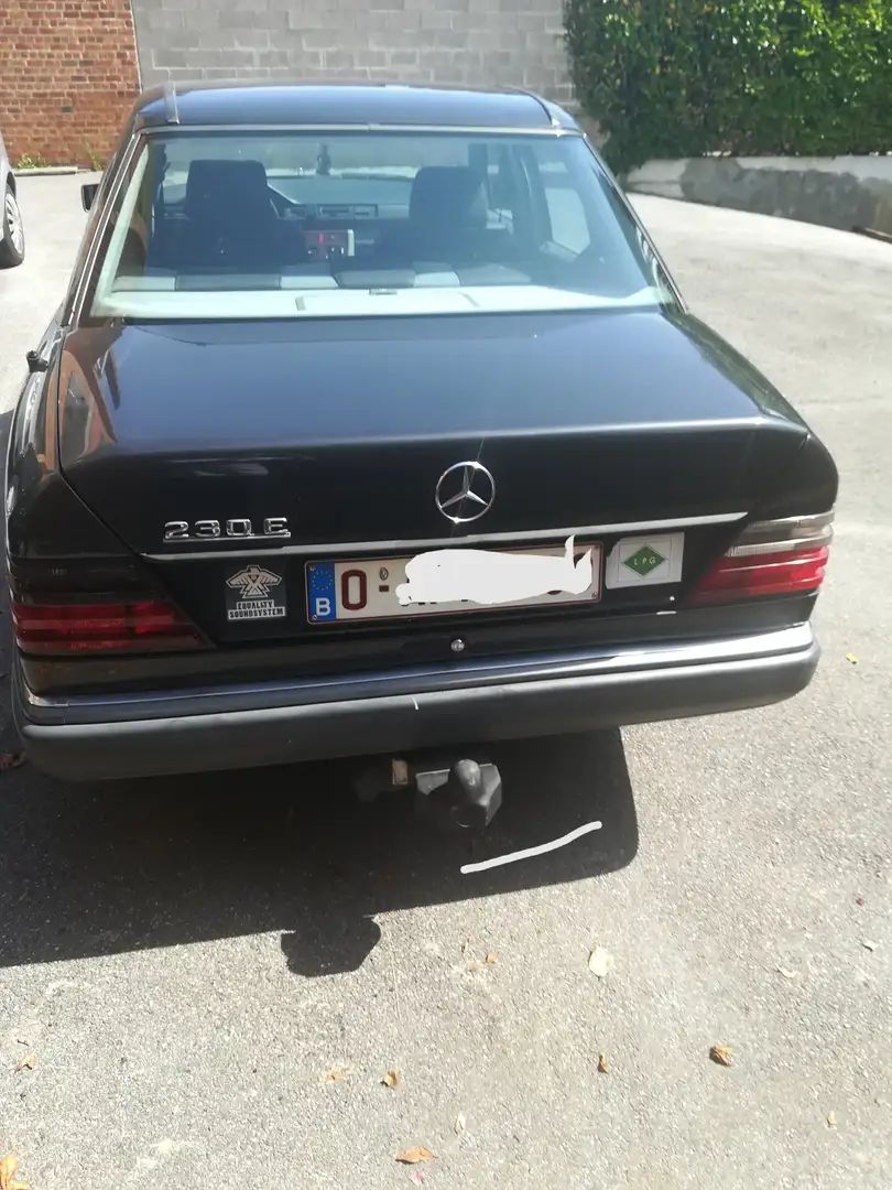 Mercedes-Benz 230 W 124 Negru - 2