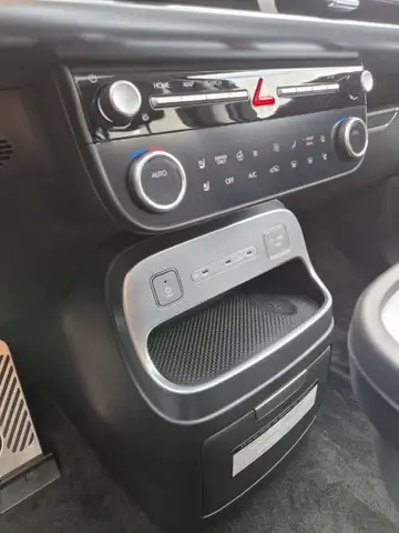 Hyundai IONIQ 9 Calligraphy *110 kWh 4WD Ansicht 17
