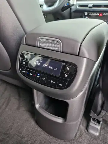 Hyundai IONIQ 9 Calligraphy *110 kWh 4WD Ansicht 23