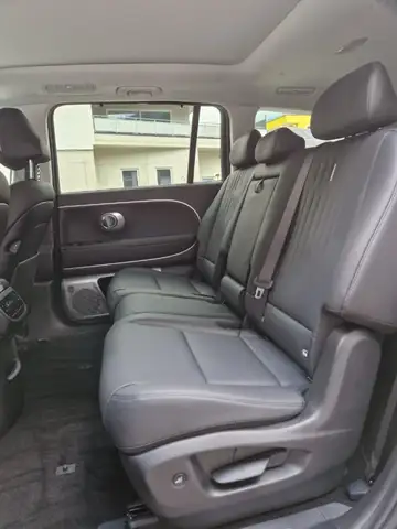Hyundai IONIQ 9 Calligraphy *110 kWh 4WD Ansicht 24