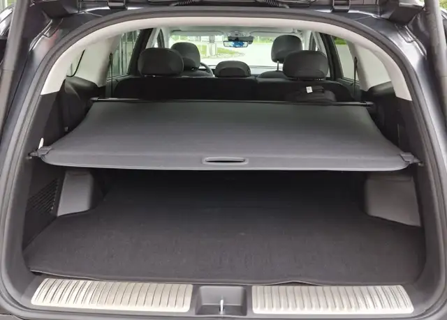 Hyundai IONIQ 9 Calligraphy *110 kWh 4WD Ansicht 15