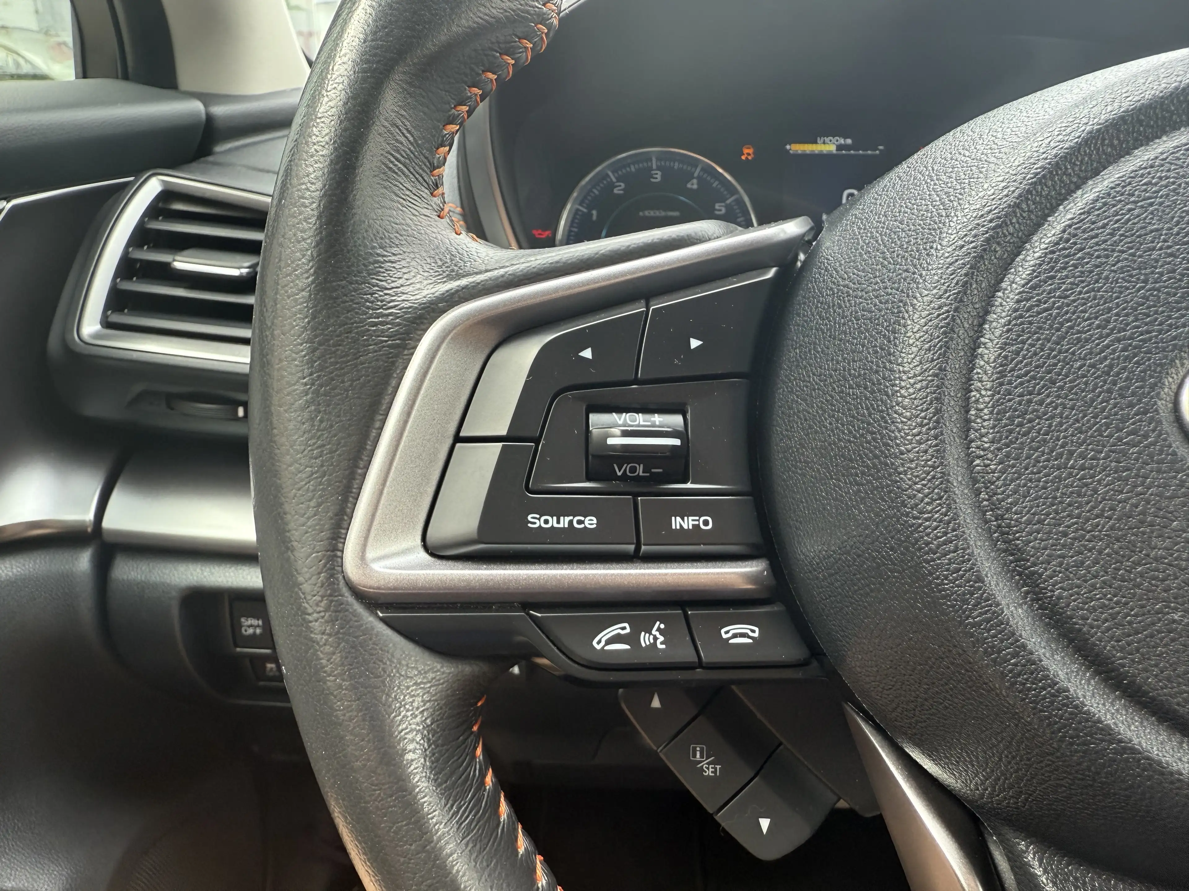 Subaru XV 2.0ie e-BOXER Lineartronic Trend — photo 14