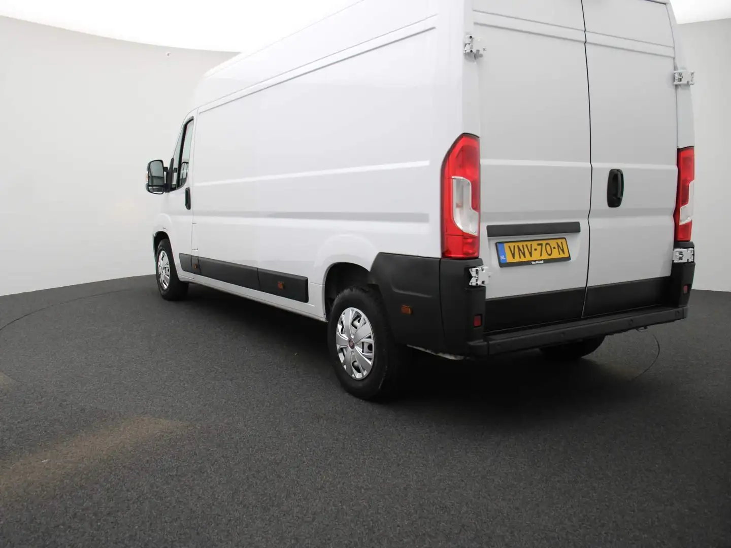 Fiat Ducato E-Ducato 3.5T L3H2 79 kWh | Climate Control | Navi Wit - 2