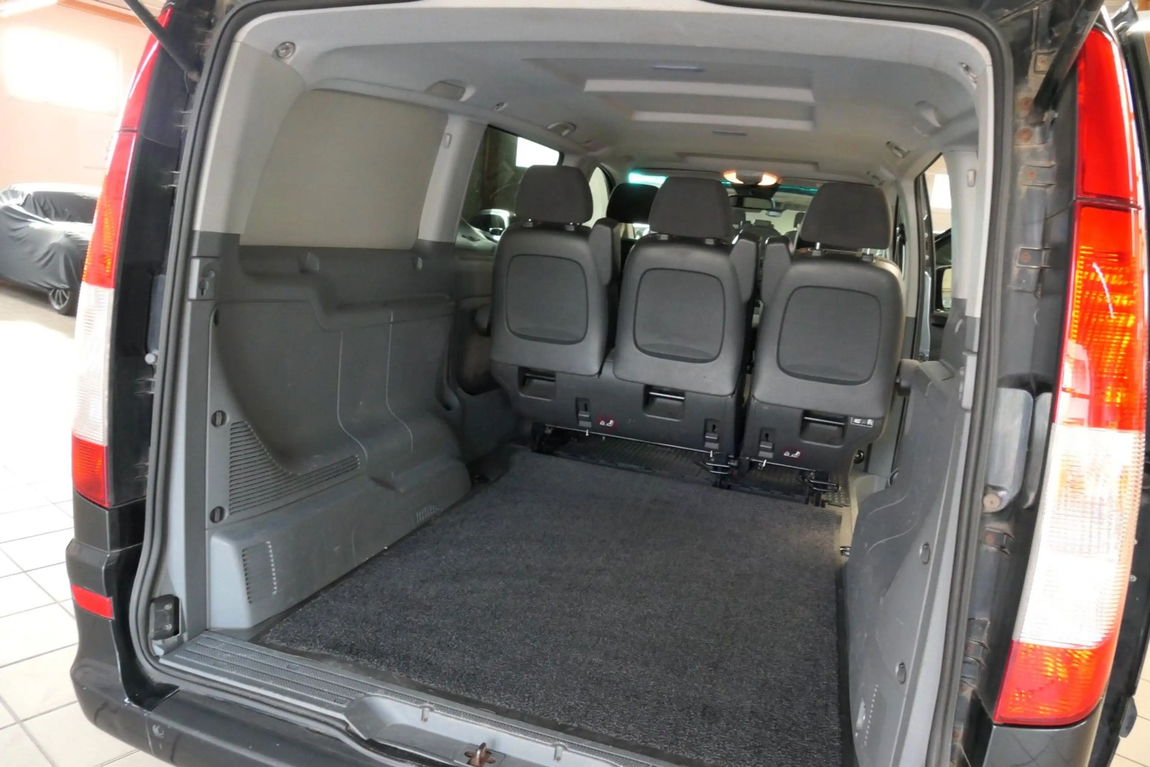 Mercedes-Benz Vito Mixto 120 CDI lang*SHZ*PDC*Klima* — photo 12